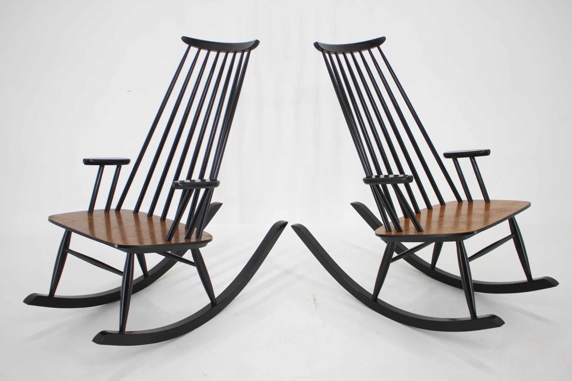 1960s Pair of Varjosen Puunjalostus Beech Rocking Chair, Finland In Good Condition For Sale In Praha, CZ