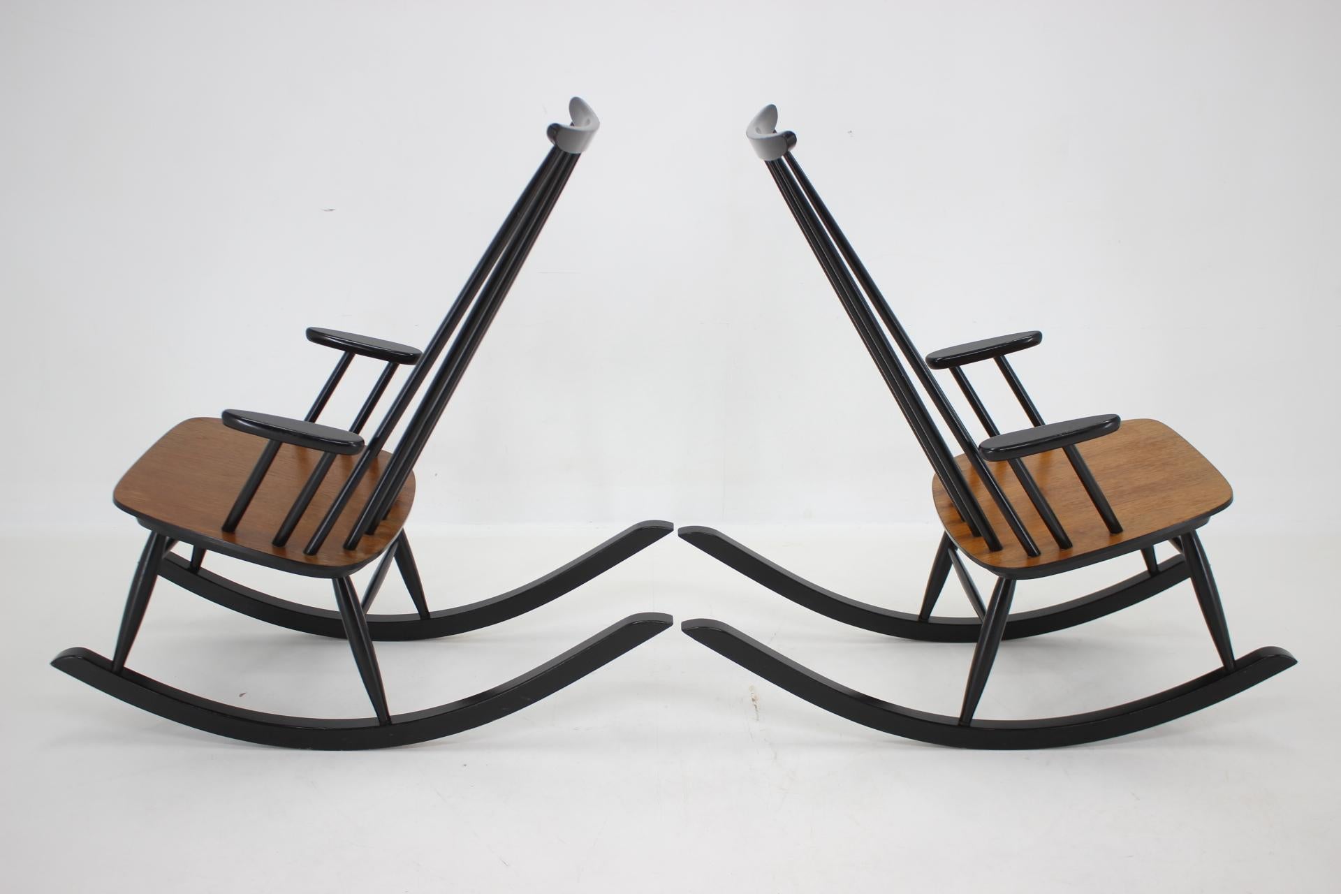 Mid-20th Century 1960s Pair of Varjosen Puunjalostus Beech Rocking Chair, Finland For Sale