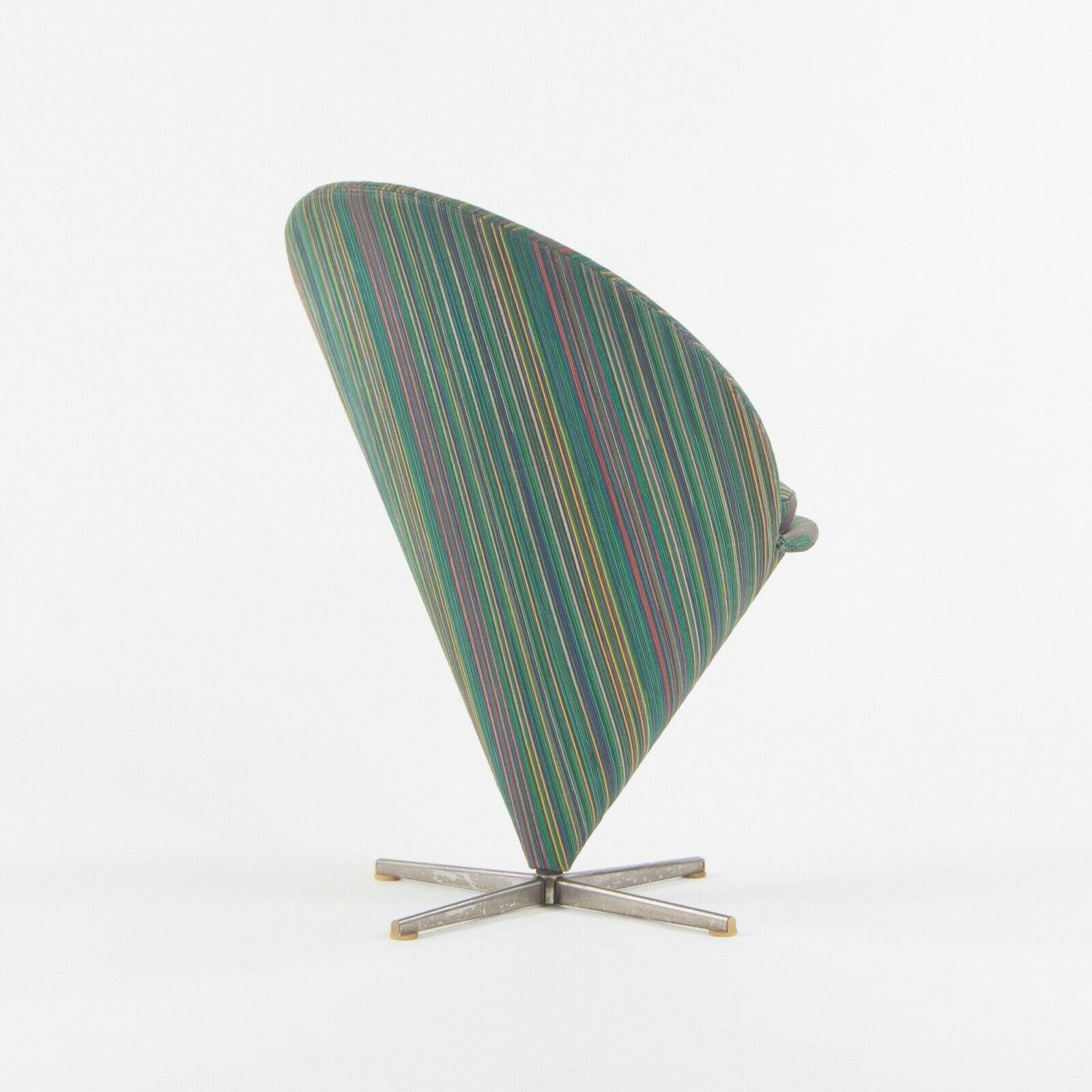 Metà XX secolo Coppia di sedie a cono di Verner Panton degli anni '60 realizzate in Danimarca per Plus-Linje Vitra in vendita