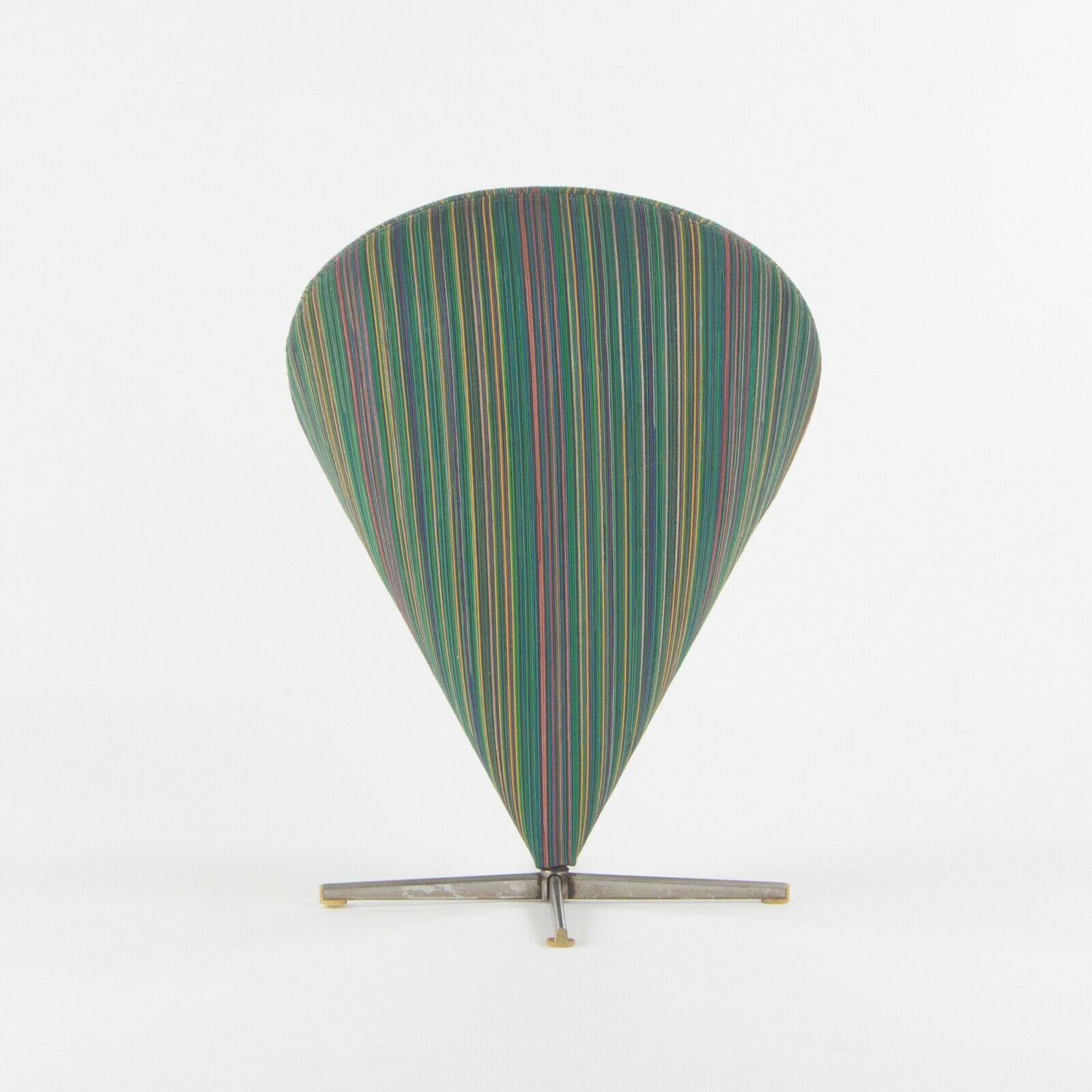 Acciaio Coppia di sedie a cono di Verner Panton degli anni '60 realizzate in Danimarca per Plus-Linje Vitra in vendita