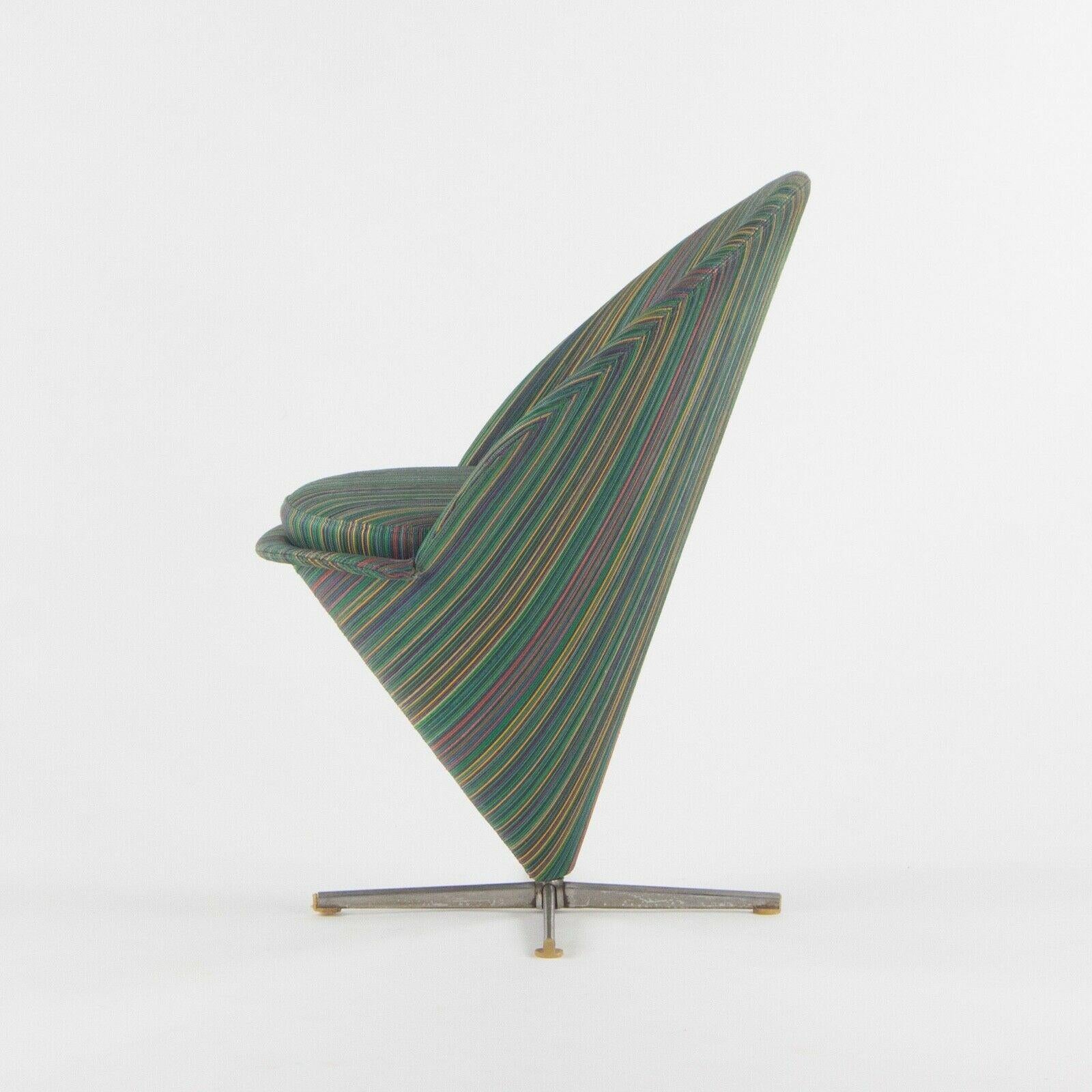 Coppia di sedie a cono di Verner Panton degli anni '60 realizzate in Danimarca per Plus-Linje Vitra in vendita 2
