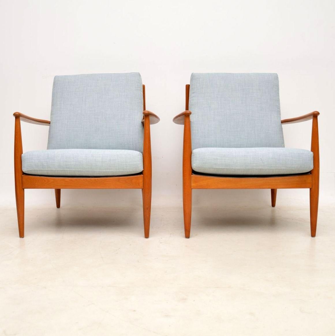 Mid-Century Modern 1960s Pair of Vintage Danish Armchairs