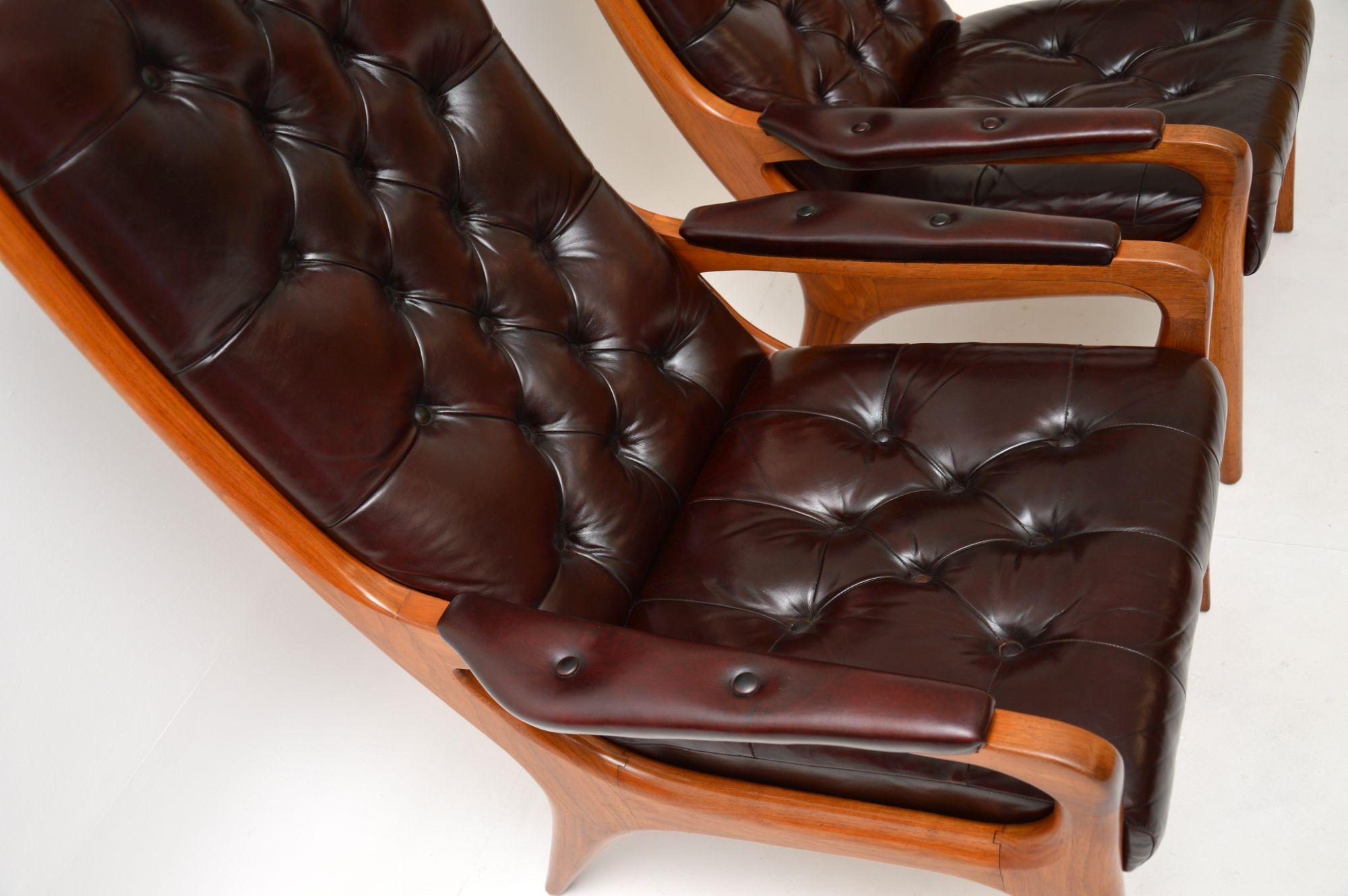 1960’s Pair of Vintage Walnut & Leather Armchairs by Howard Keith For Sale 1