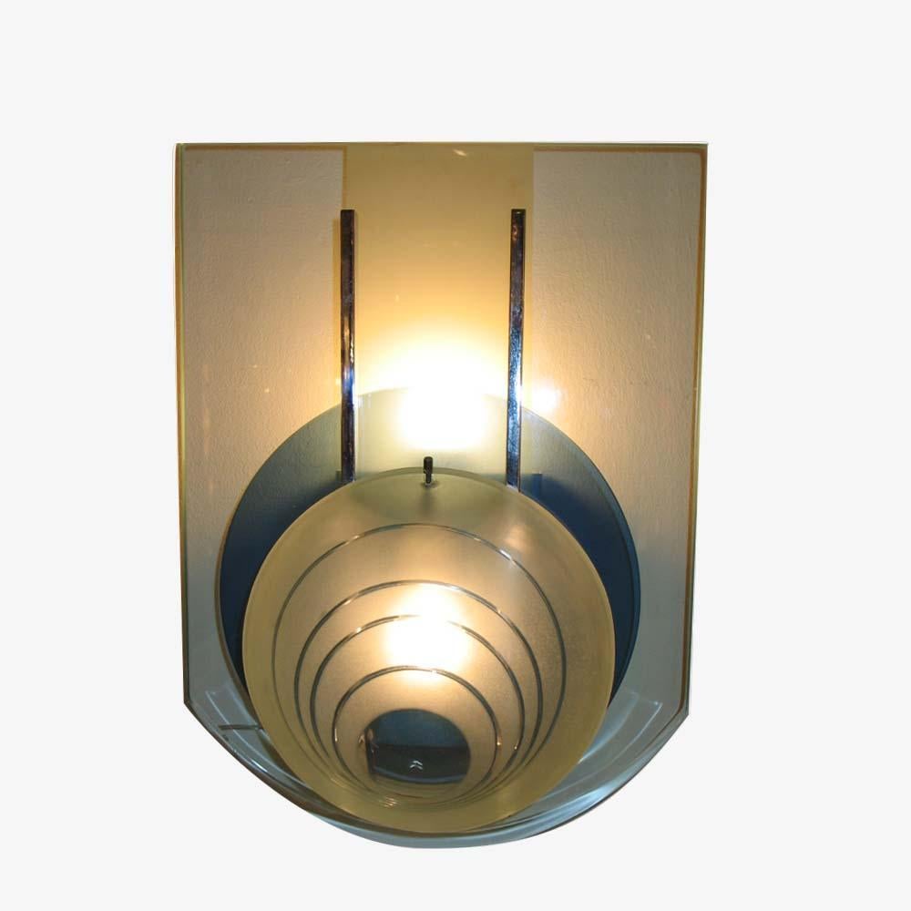 Mid-20th Century 1960s Pair of Wall Lights Glass and Chrome Italian Attributed to Fontana Arte For Sale