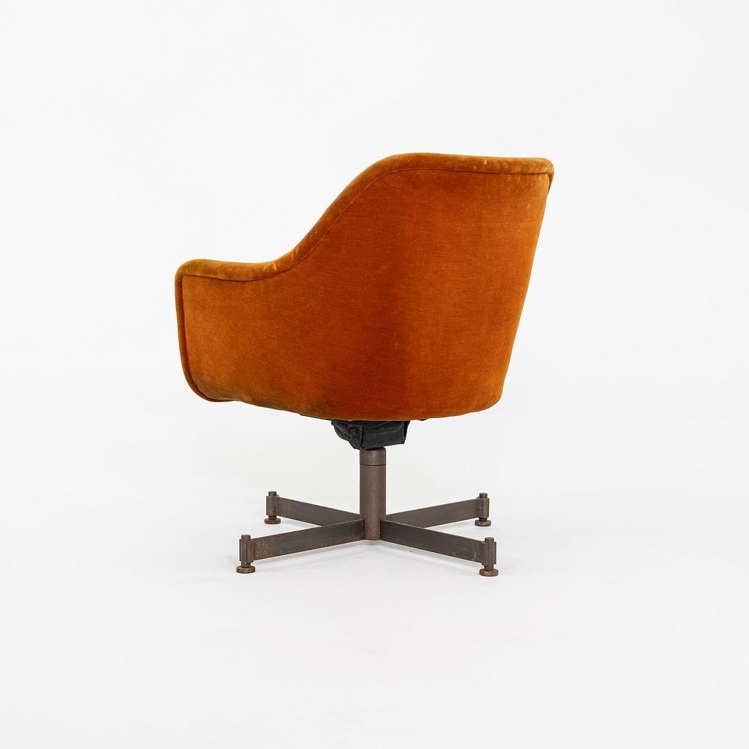 Coppia di poltrone con paraurti Ward Bennett per Brickel Associates degli anni '60 In condizioni buone in vendita a Philadelphia, PA