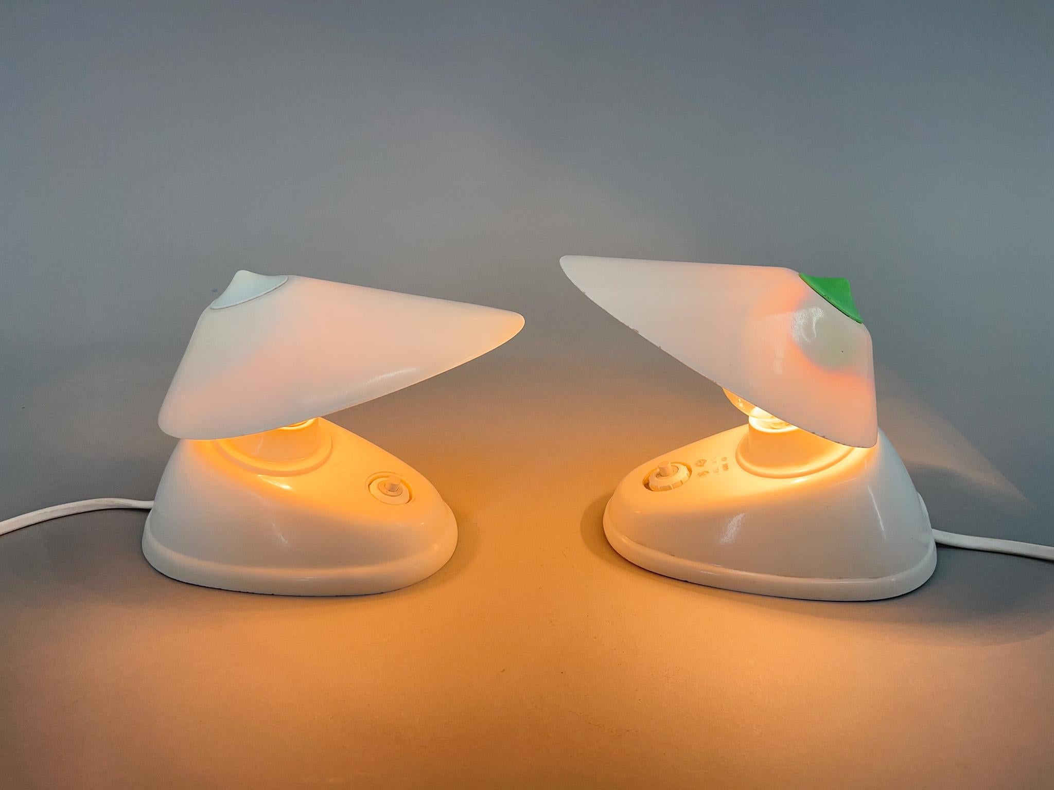1960s Pair of White Bakelite Table or Wall Lamp, Czechoslovakia In Good Condition For Sale In Praha, CZ