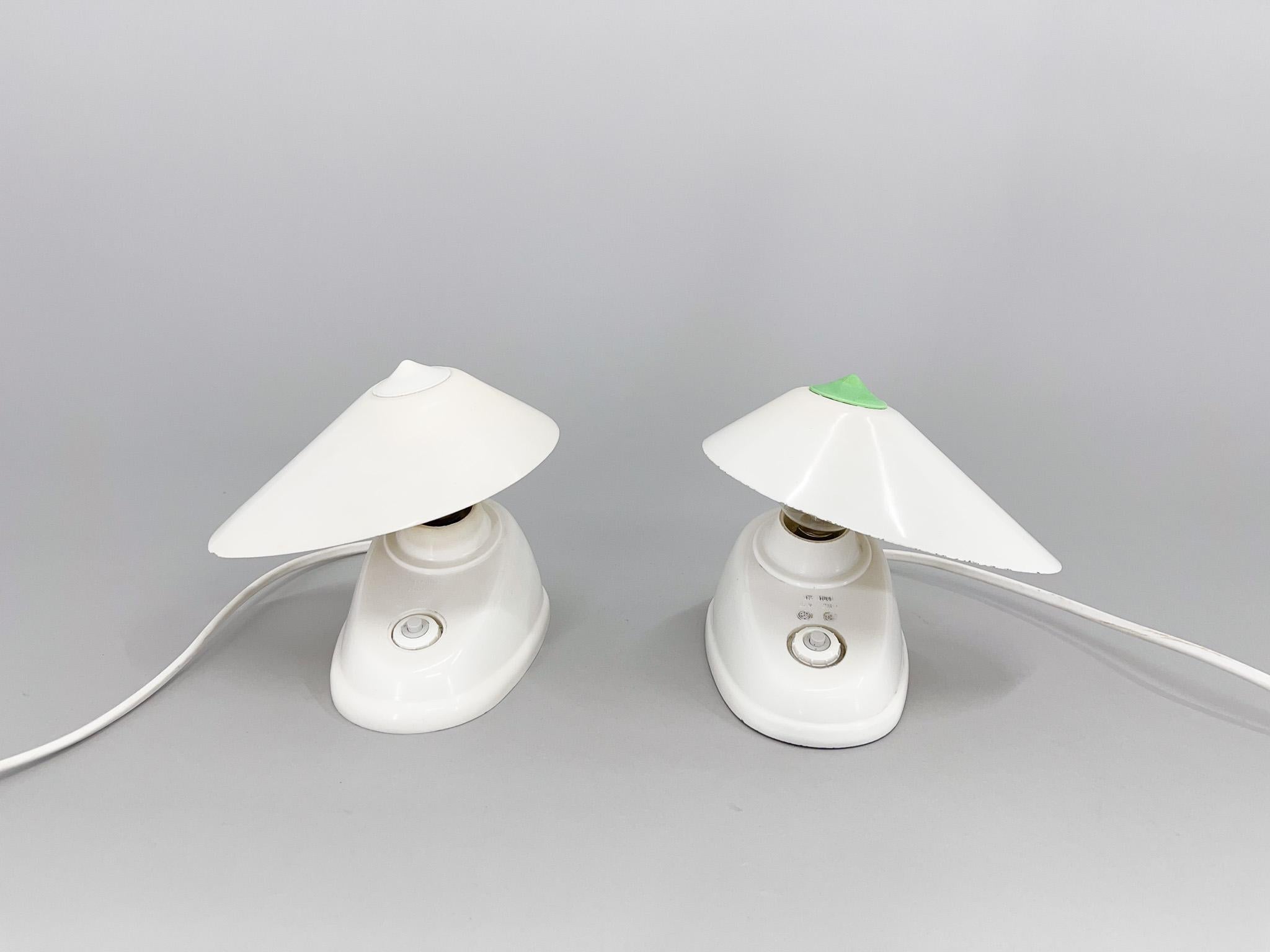 1960s Pair of White Bakelite Table or Wall Lamp, Czechoslovakia For Sale 3