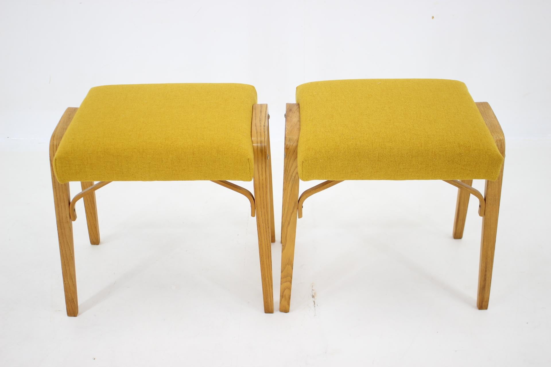 - carefully refurbished
- newly upholstered
- Beech plywood with maple veneer
