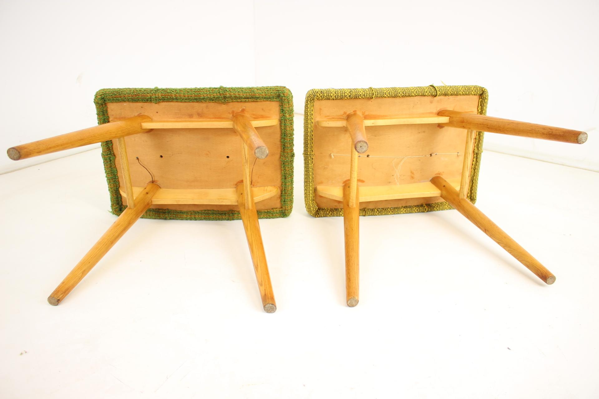 1960s Pair of Wooden Stools, Czechoslovakia For Sale 1