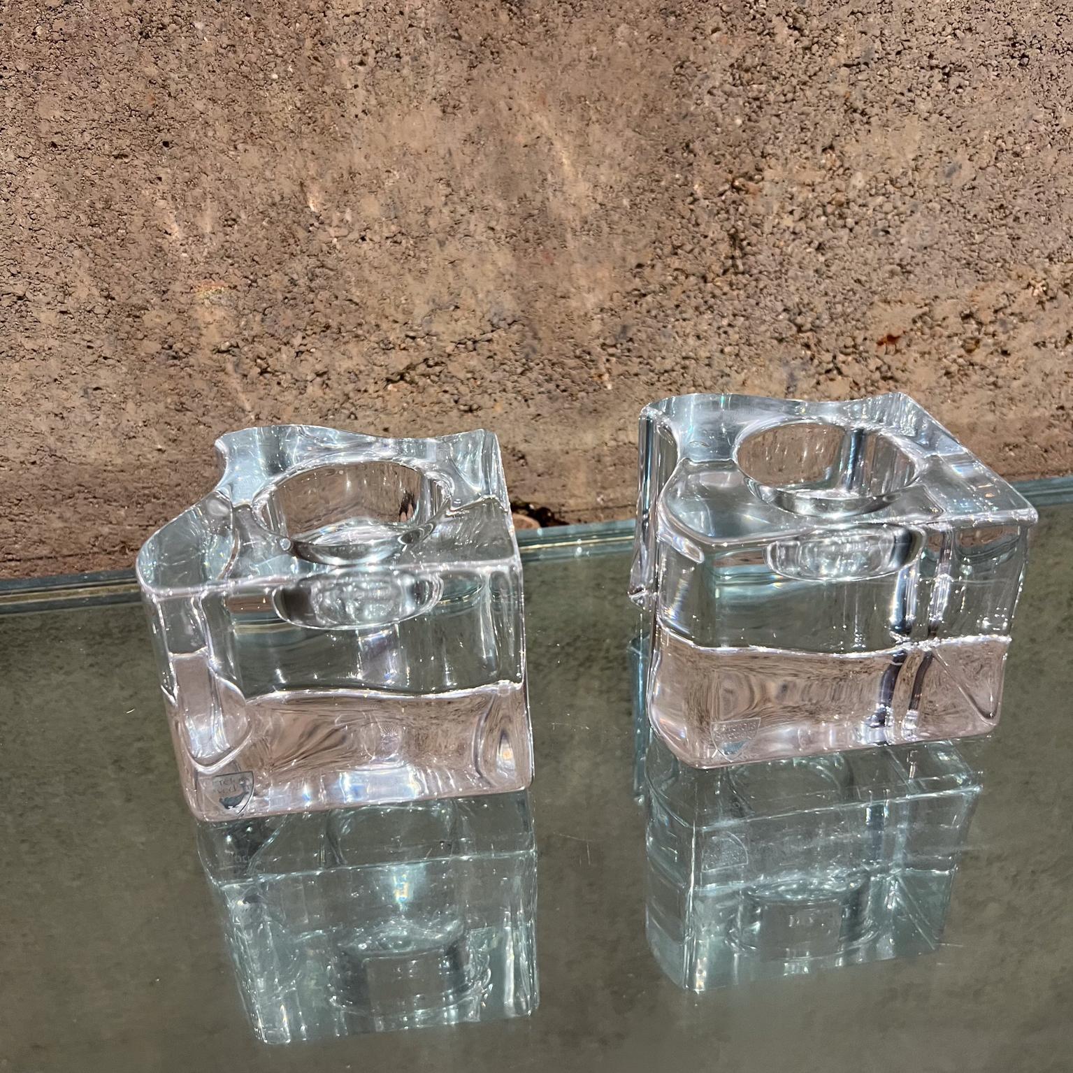 
1960s Pair Orrefors Candle Holder Square Crystal Glass
2.5 h x 3.13 x 2.88
Preowned vintage unrestored condition, please see images provided.