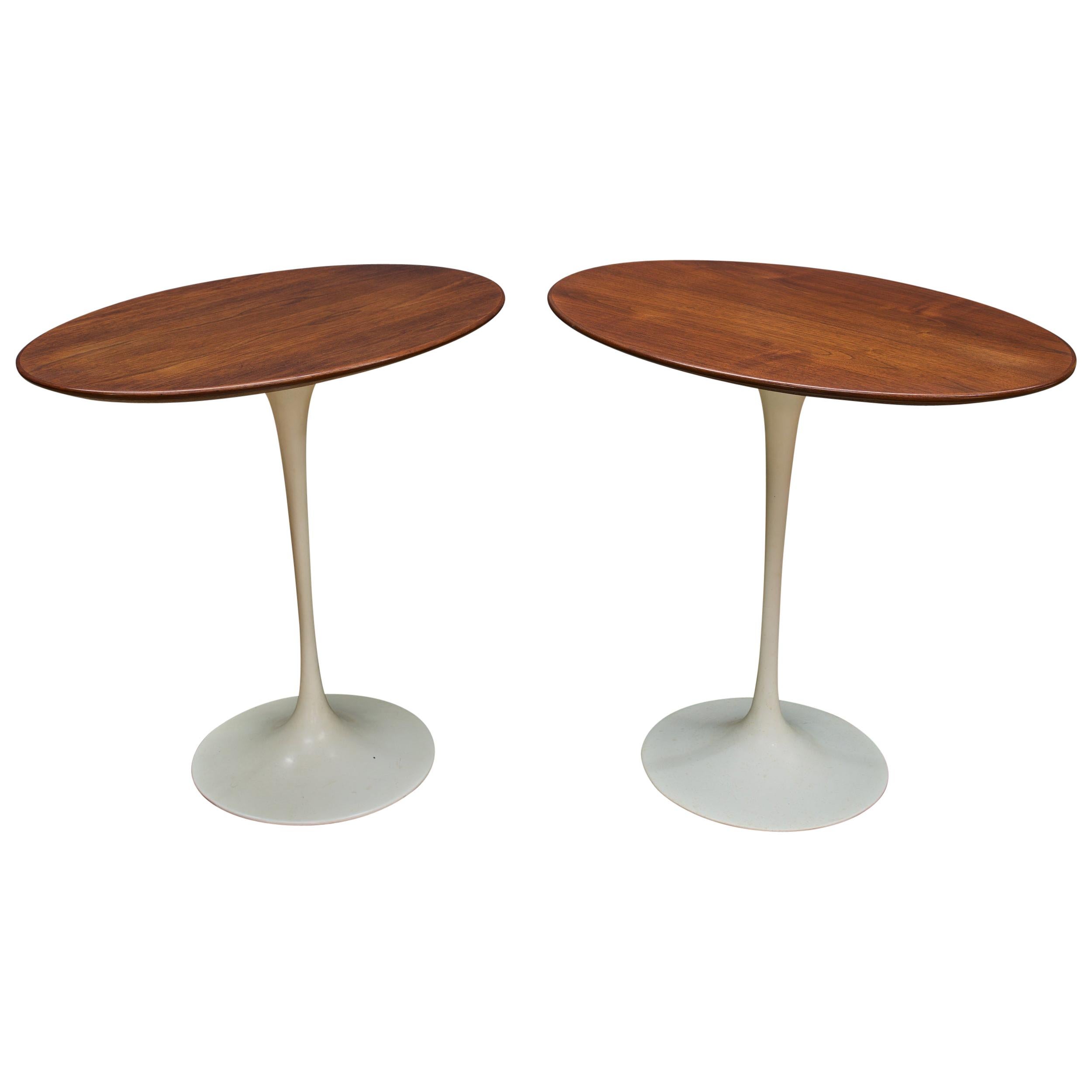 Pair Oval Walnut Tulip Side Tables Eero Saarinen Knoll Mid-Century Cabinmodern For Sale