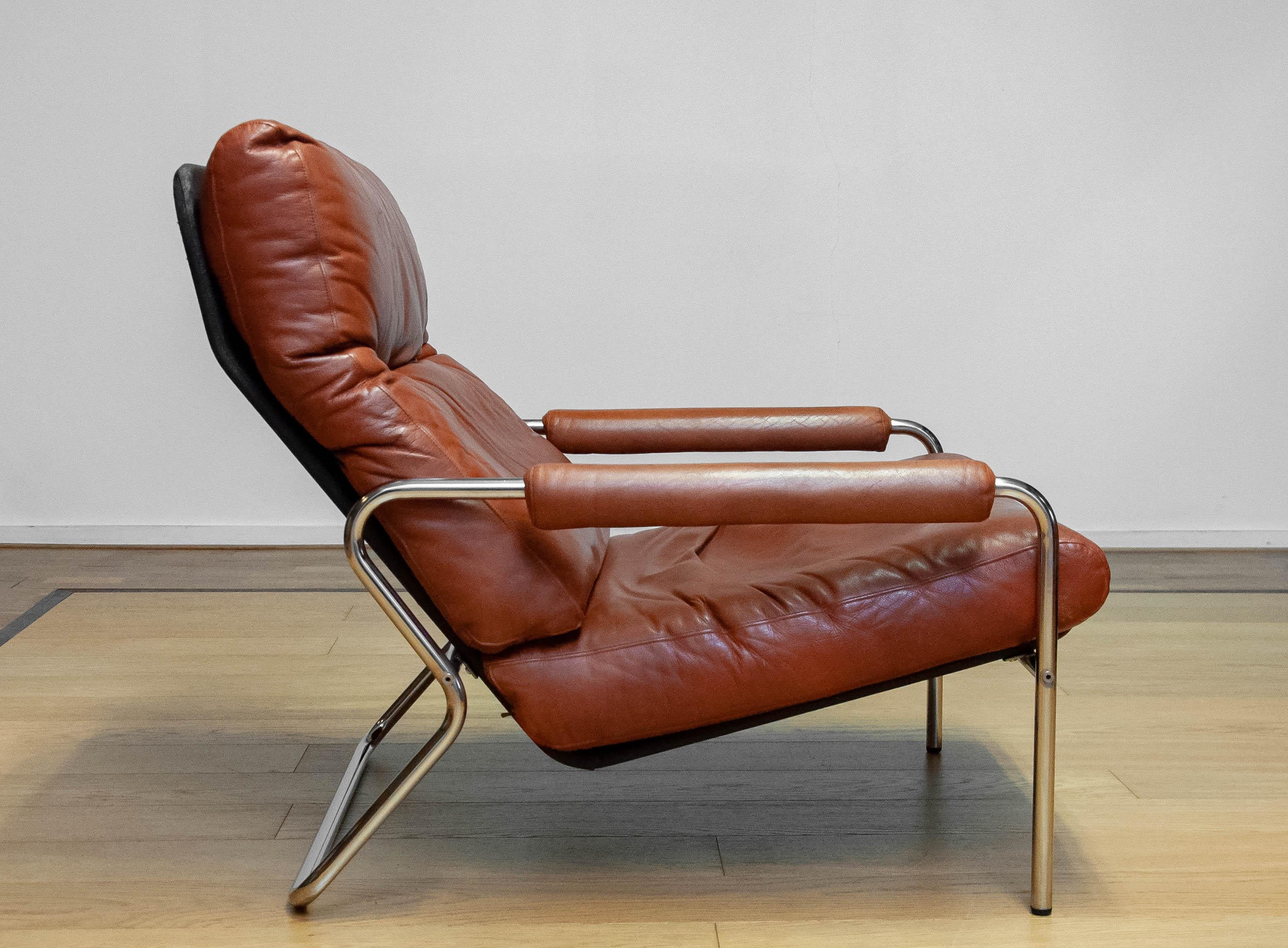 1960s Pair Scandinavian Modern Tubular Chrome And Brown Leather Lounge Chairs 1
