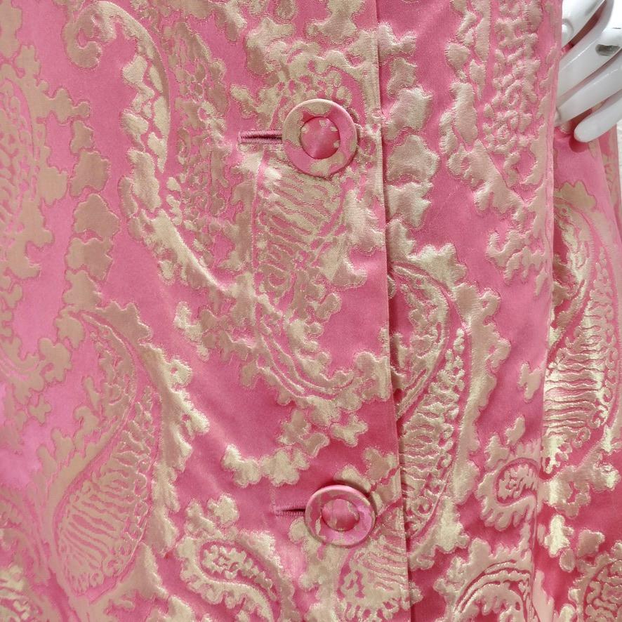 1960s Paisley Brocade Swing Coat  In Good Condition In Scottsdale, AZ