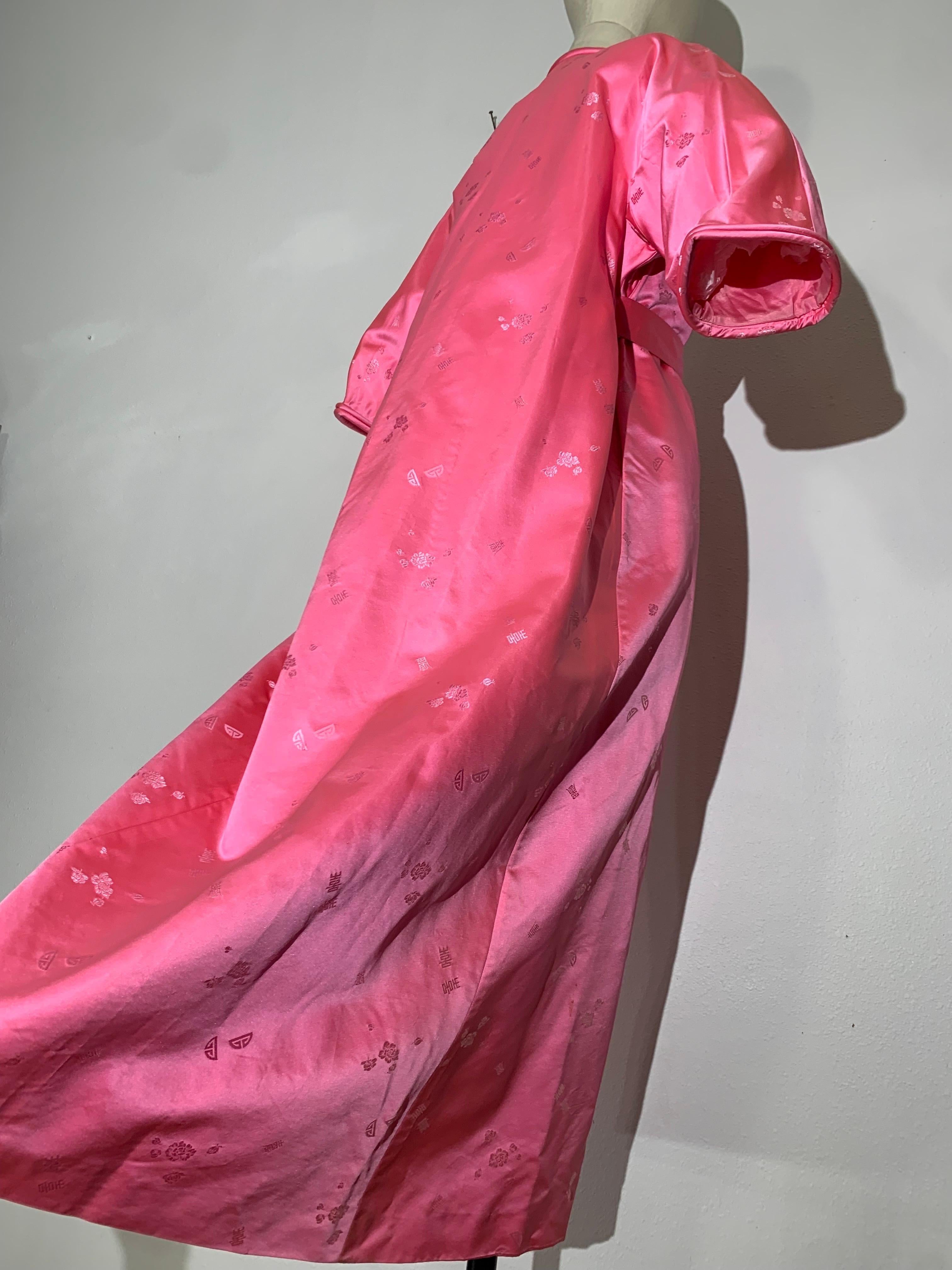 1960s Pale Candy Pink Mod Silk Satin Wrap-Style Dressing Gown w Half-Belt For Sale 2