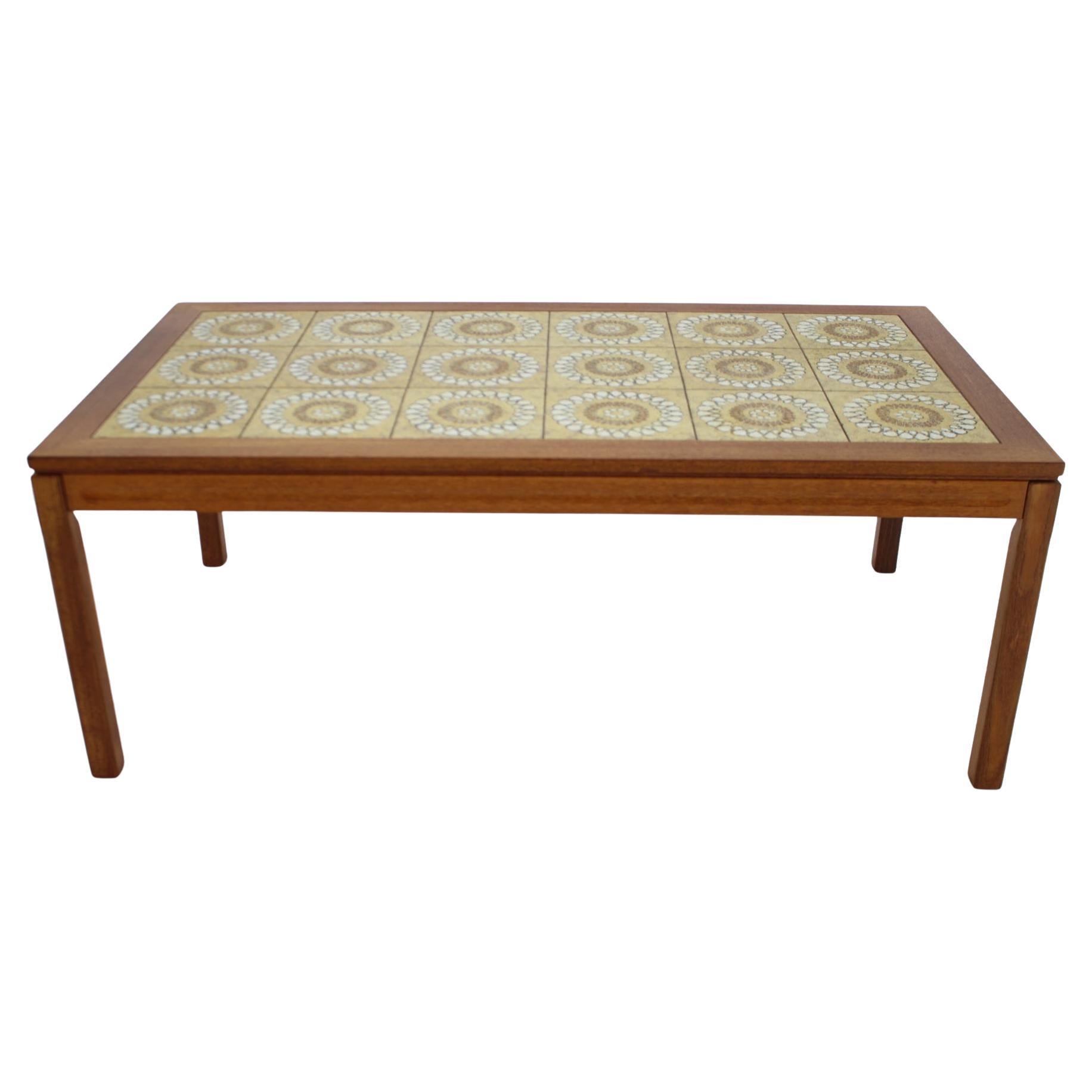 Table basse en palissandre et carreaux de faïence, Danemark, années 1960