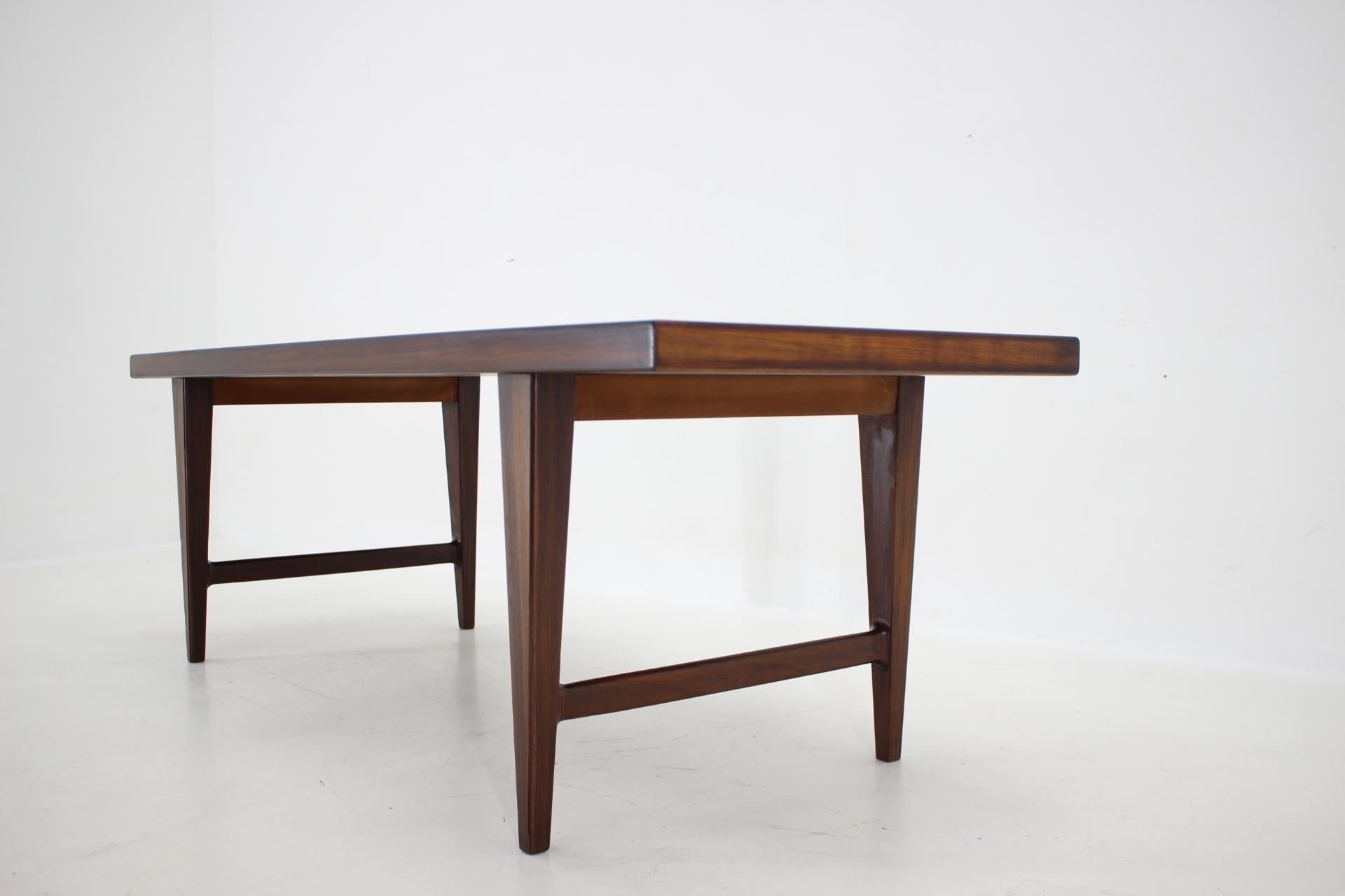 Danois Table basse en palissandre des années 1960, Danemark en vente