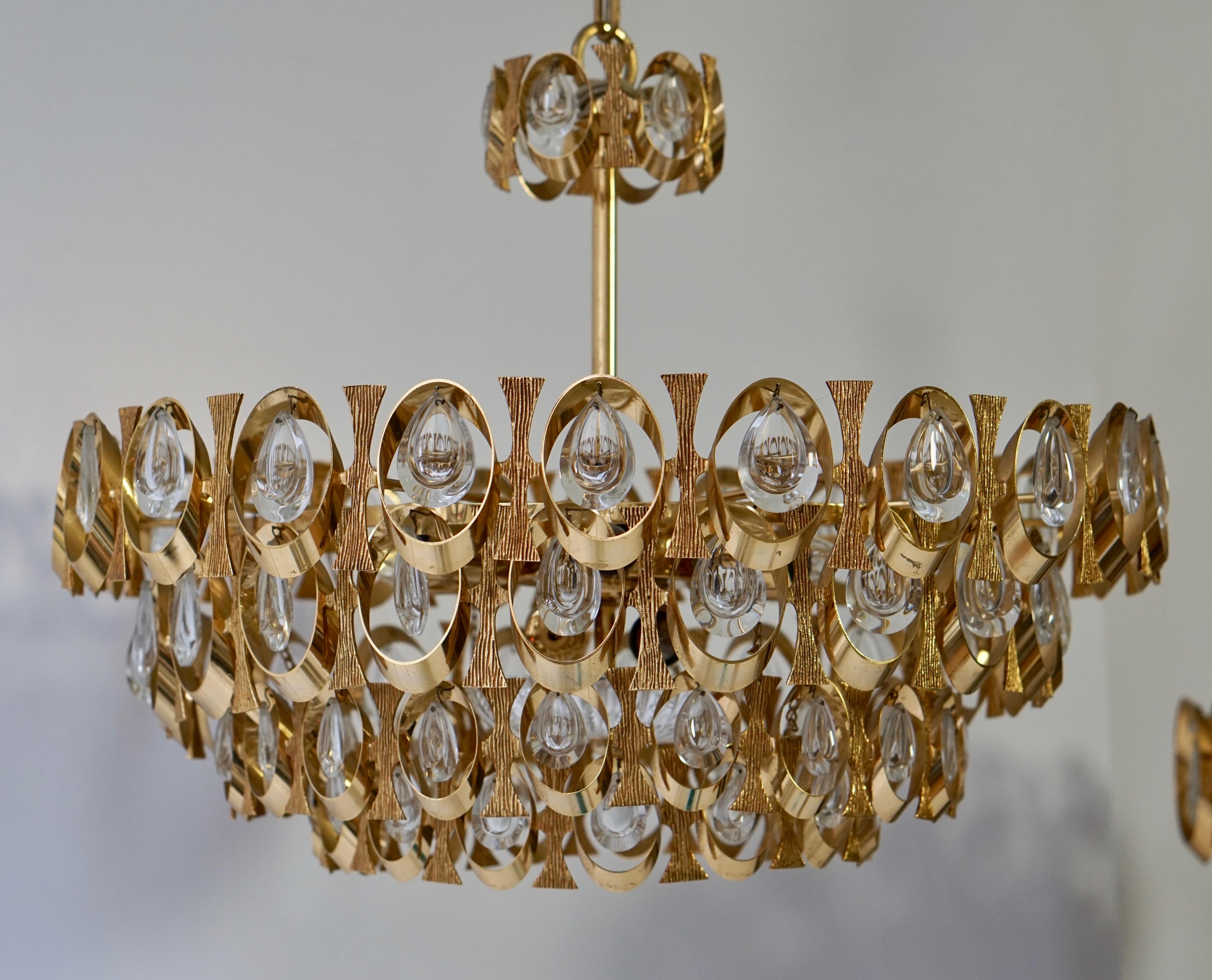 1960s Palwa Six-Light Crystal Glass and Gilt Brass Chandelier by Palwa For Sale 5