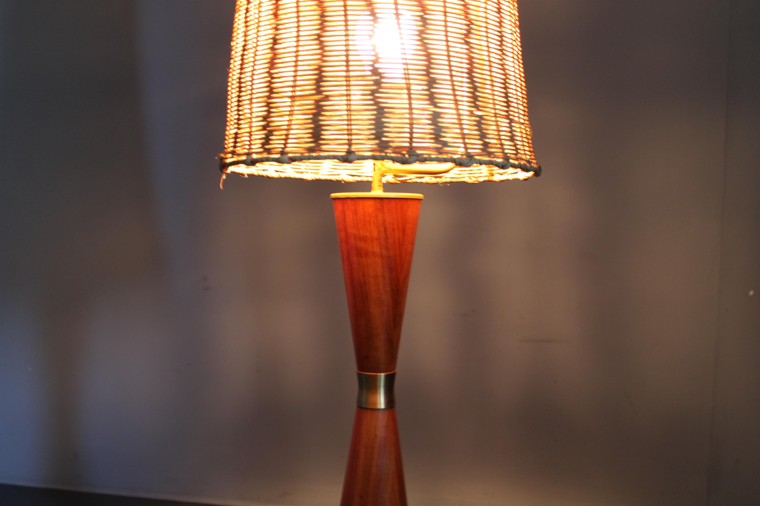 1960s Parker Knoll Wooden Table Lamp with wicker shade, Britain For Sale 4