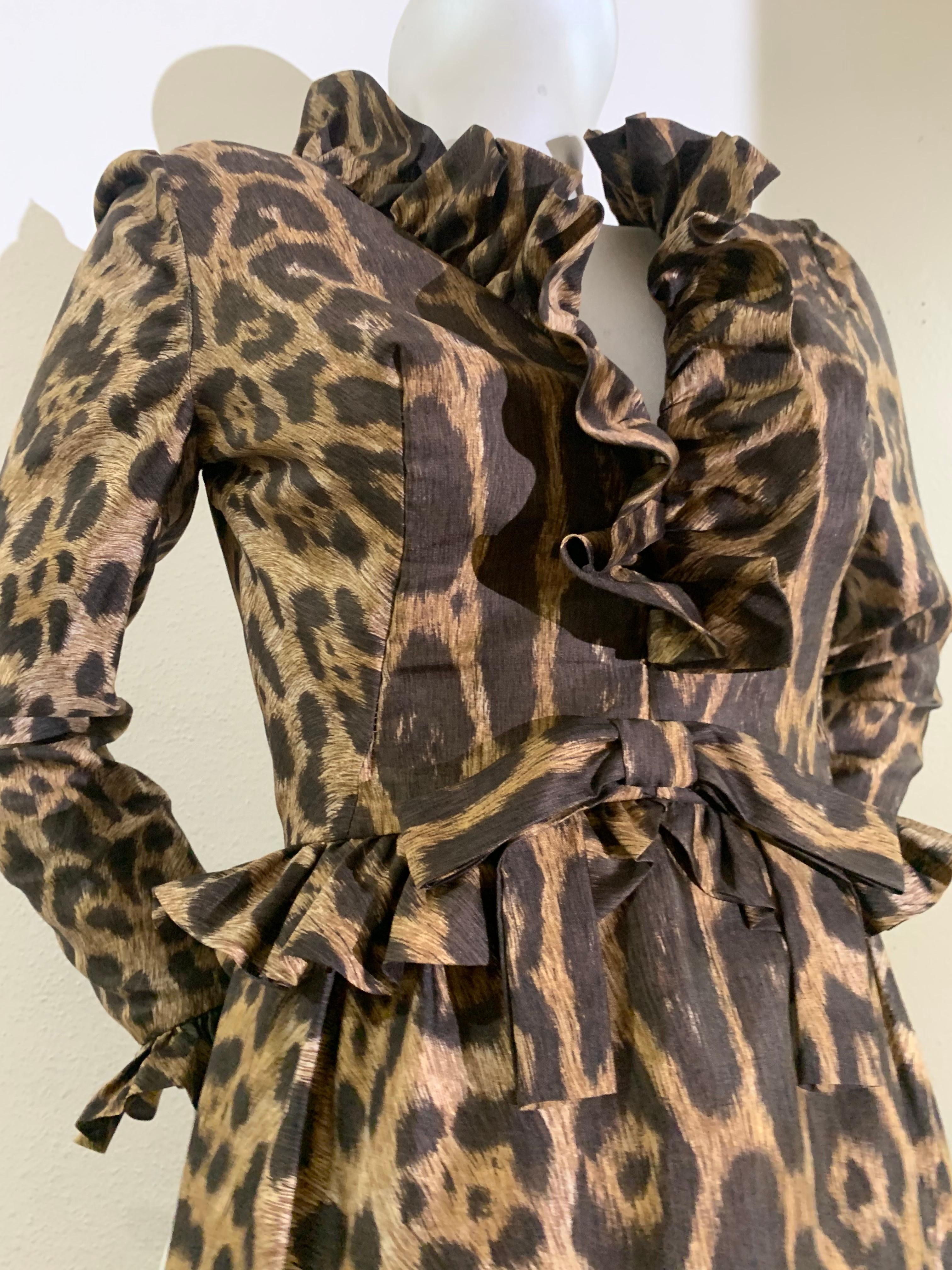 Pat Sandler Cocktailkleid aus Seide mit Leopardenmuster und Rüschendetails, 1960er Jahre im Angebot 9