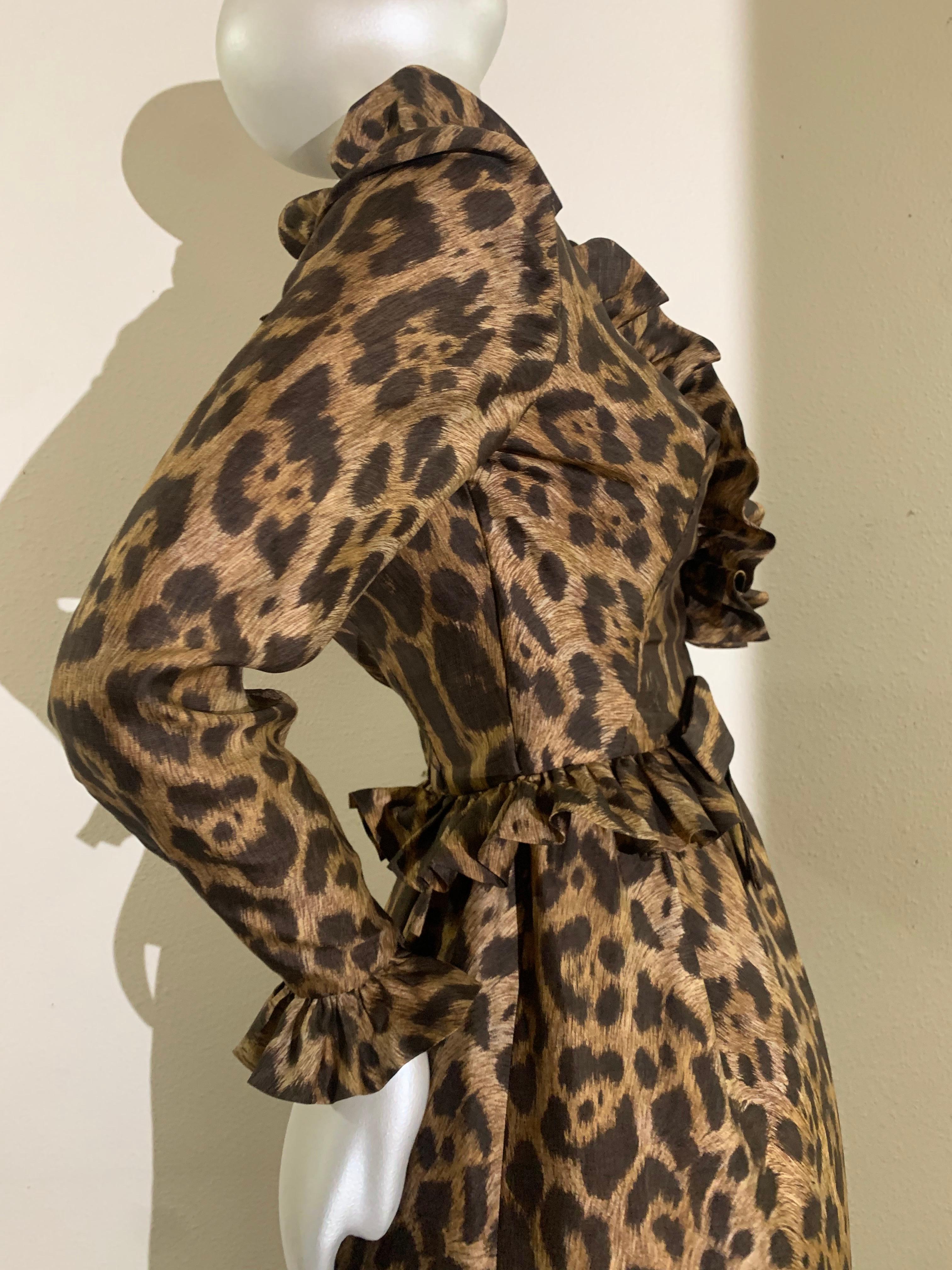 Pat Sandler Cocktailkleid aus Seide mit Leopardenmuster und Rüschendetails, 1960er Jahre im Angebot 4