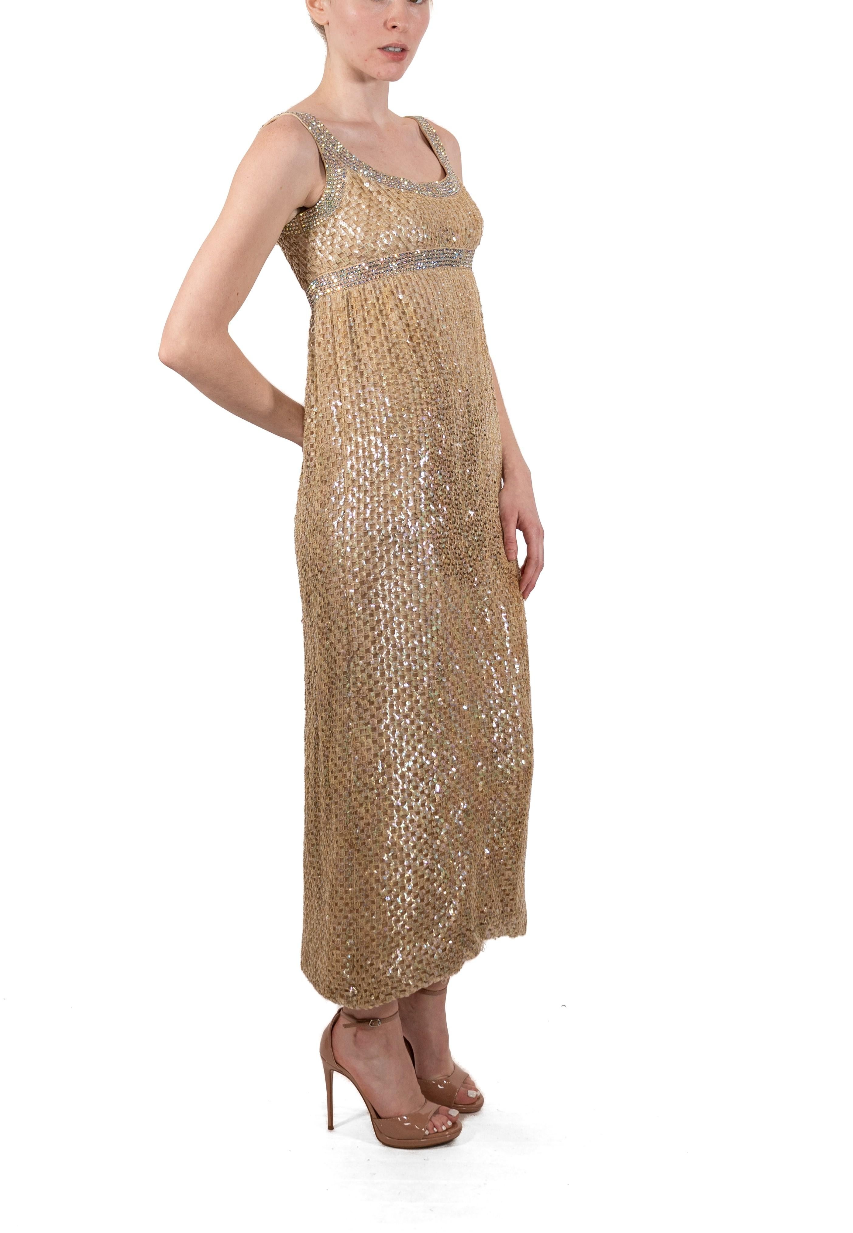 Pat Sandler - Robe empire avec filet de rayonne mélangé écru métallisé et sequins, années 1960 en vente 4