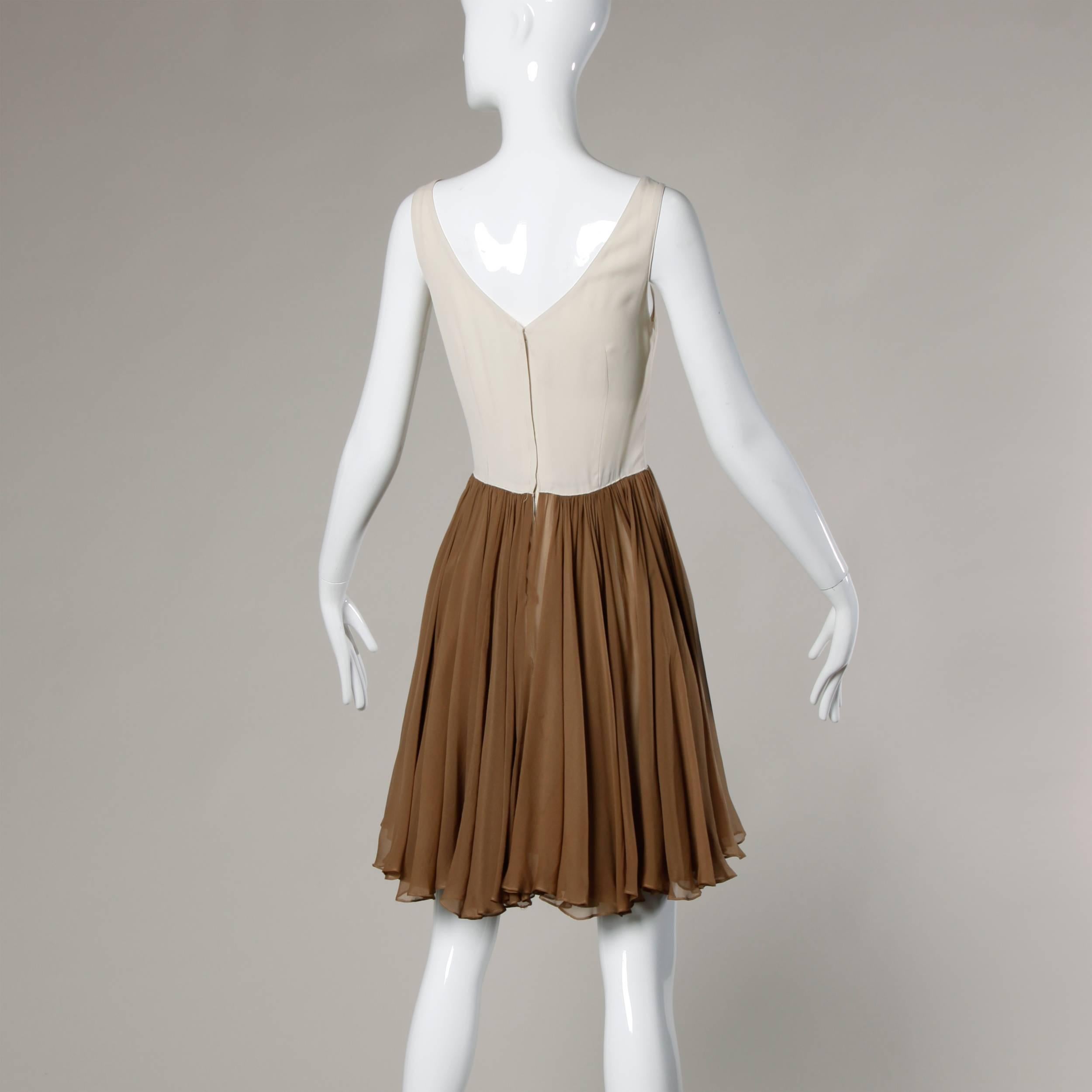 1960 Pat Sandler Vintage 2-Piece Beaded Lace Silk Chiffon Cocktail Dress in vendita 4