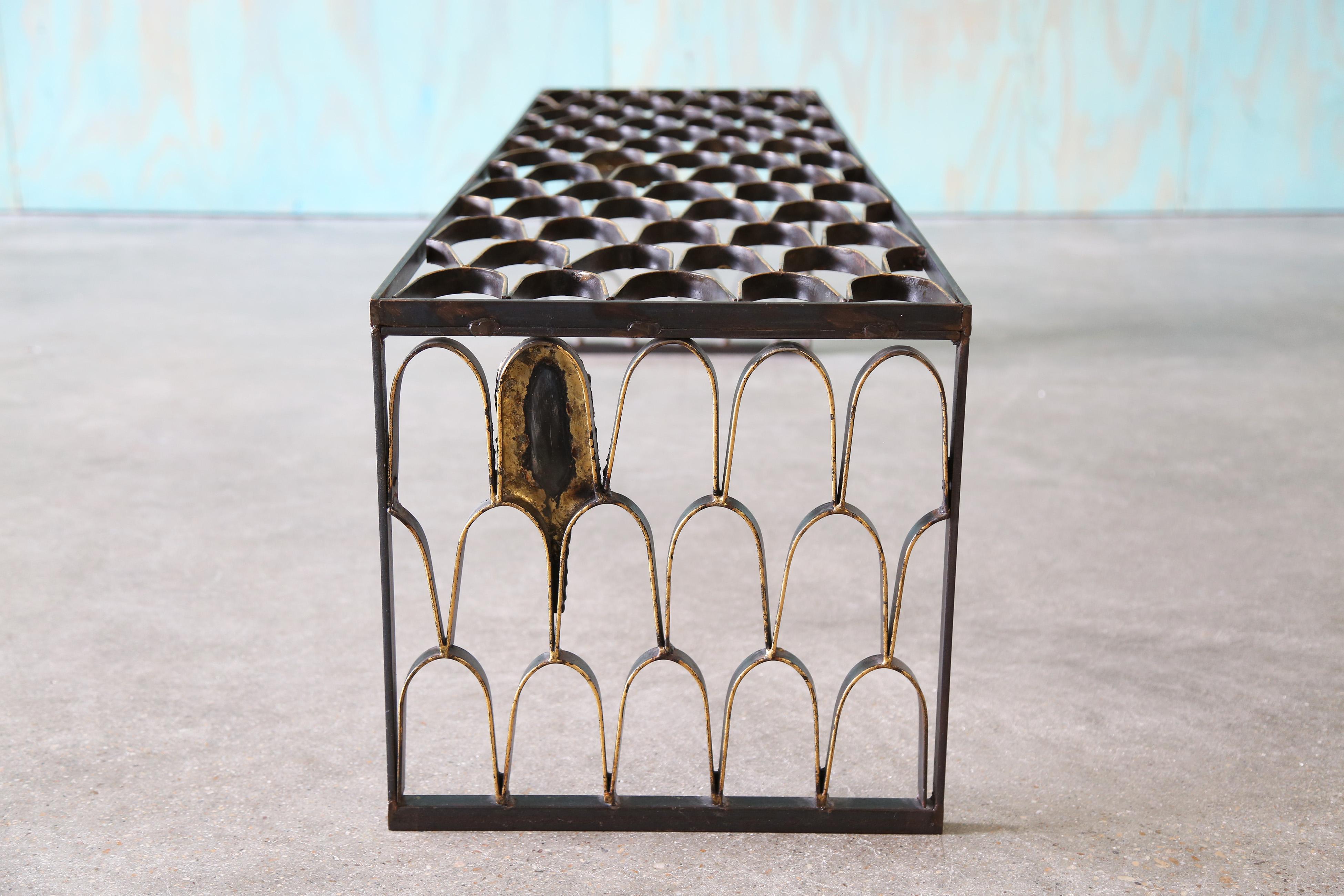 1960 Paul Evans Studio Looping Tavolino Scala di Pesce Oro Dorato in vendita 5