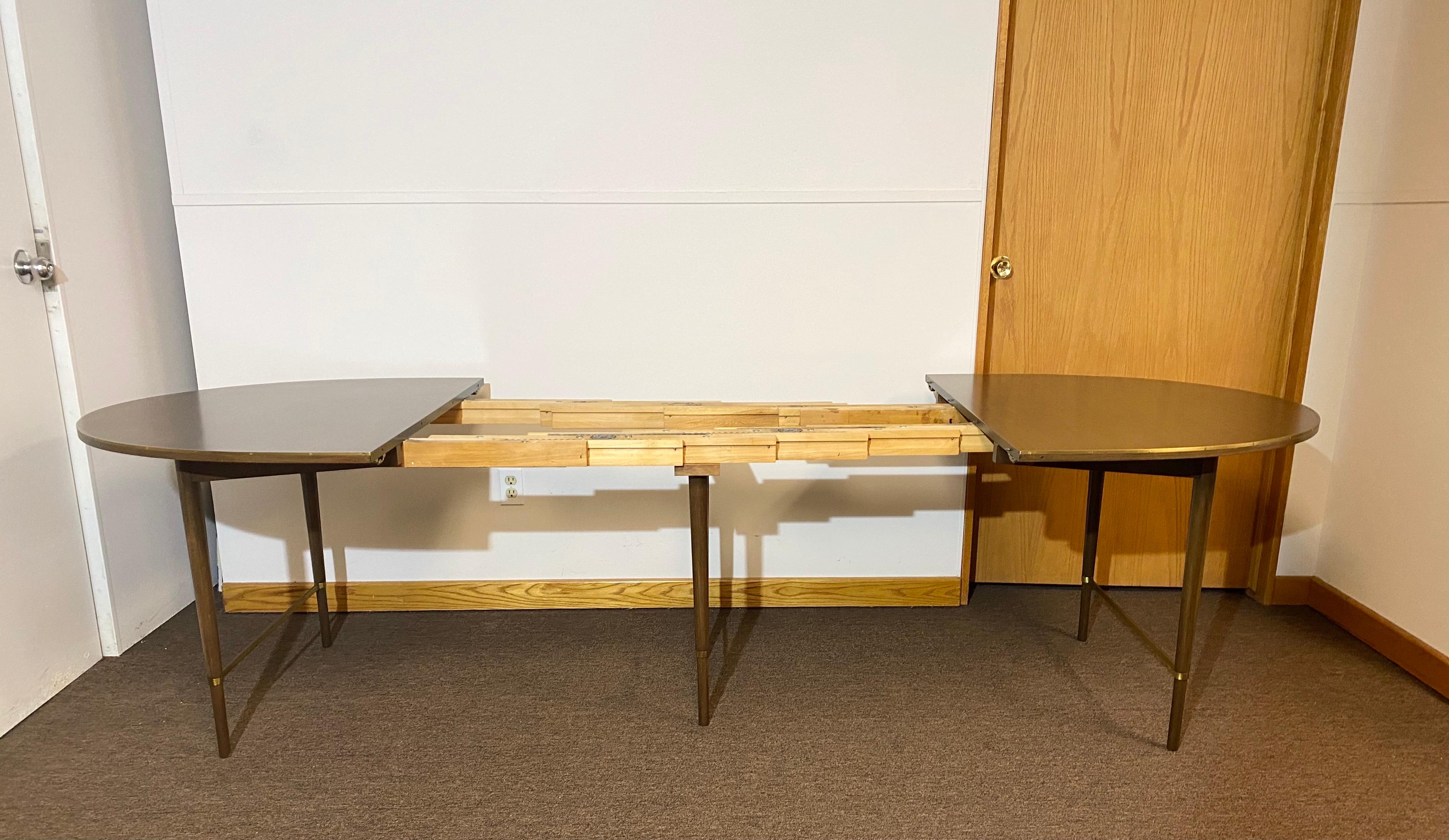 1960s Paul McCobb Connoisseur Walnut and Brass Extendable Dining Table 4