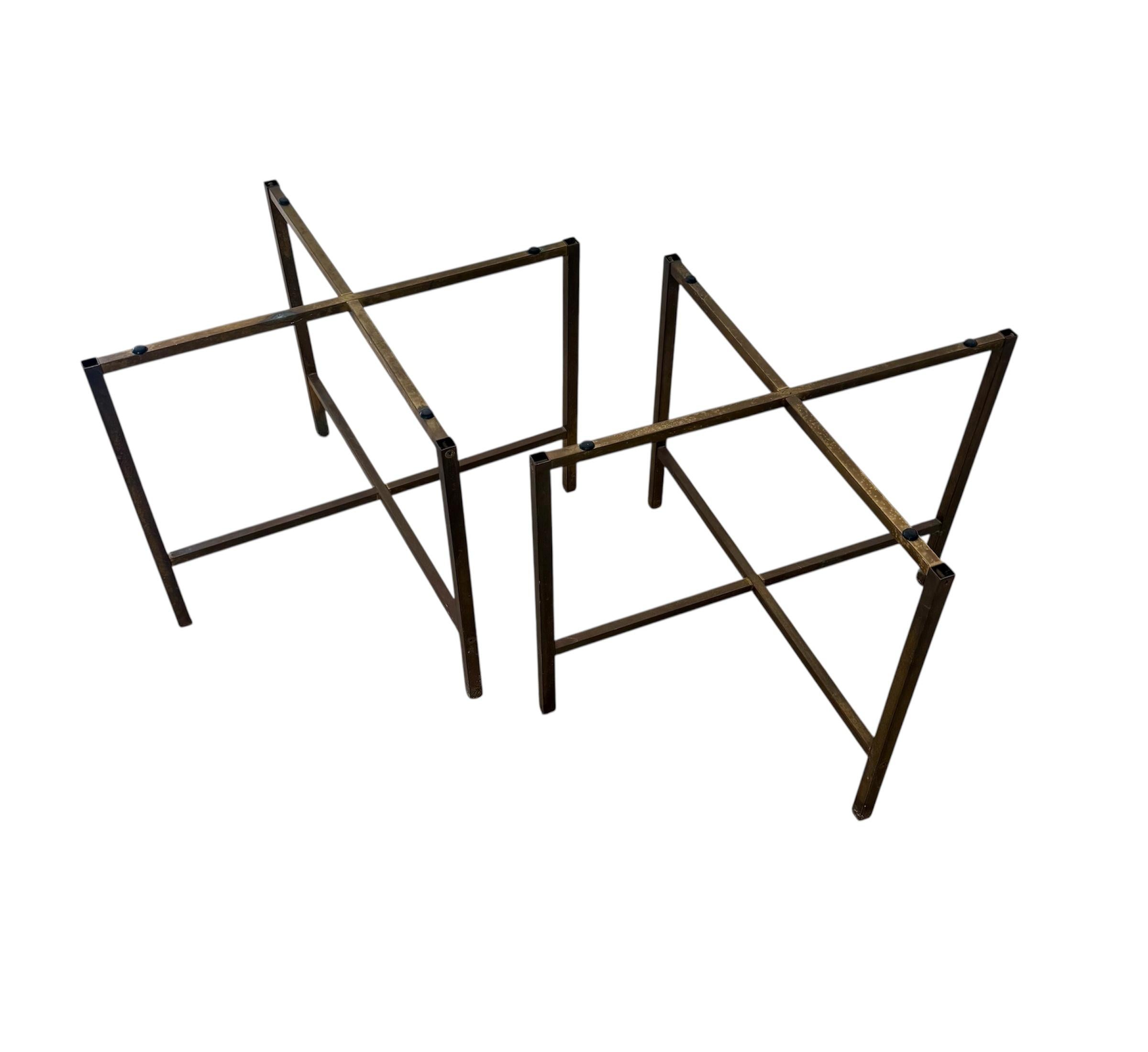 1960s Paul Mccobb Style Brass X Bass Italian Marble Side Tables In Good Condition For Sale In Stafford, TX