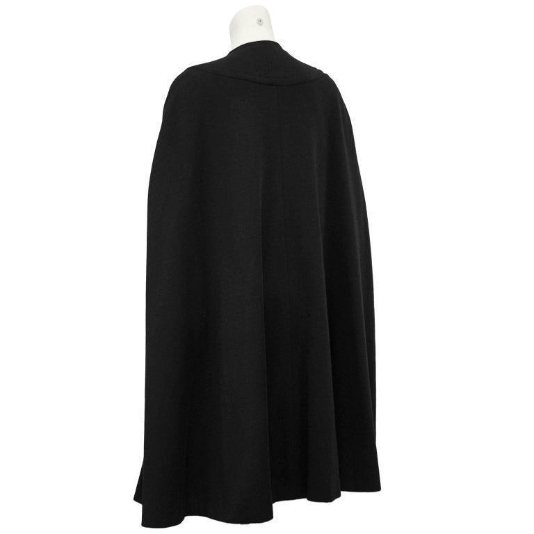 Pauline Trigere Black Jersey Cape with Black and Red Houndstooth Lining ...