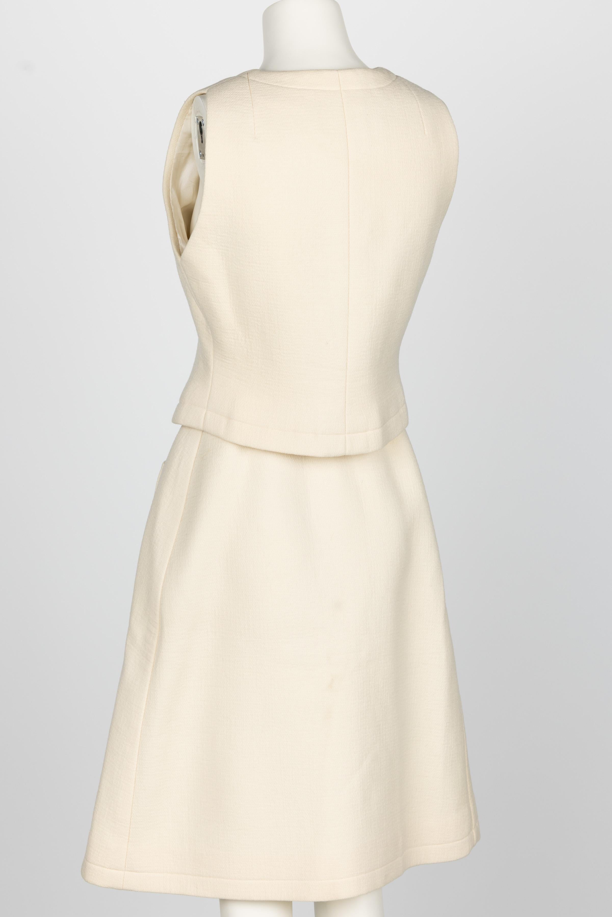 1960s Pauline Trigere Ivory & Black Tailored Vest Skirt Suit For Sale 9