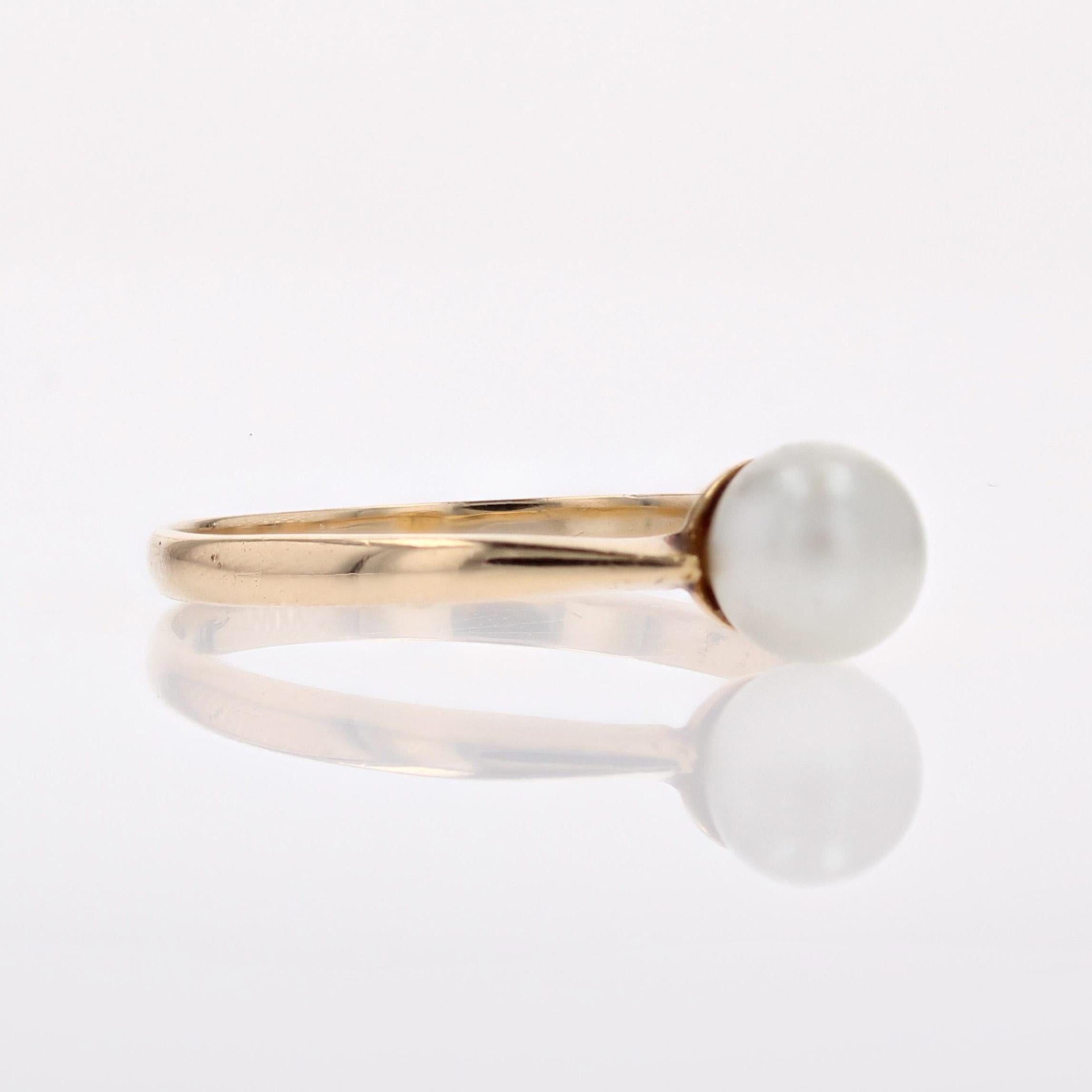 Bead 1960s Pearl 18 Karat Yellow Gold Solitaire Ring For Sale
