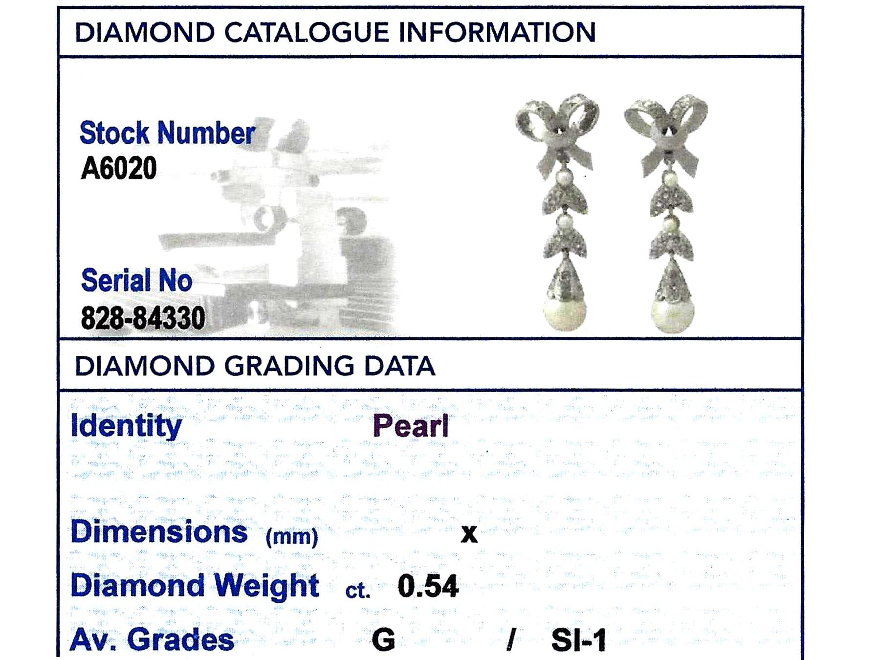 1960er Jahre Perlen- und Diamanttropfenohrringe aus Weißgold im Angebot 1