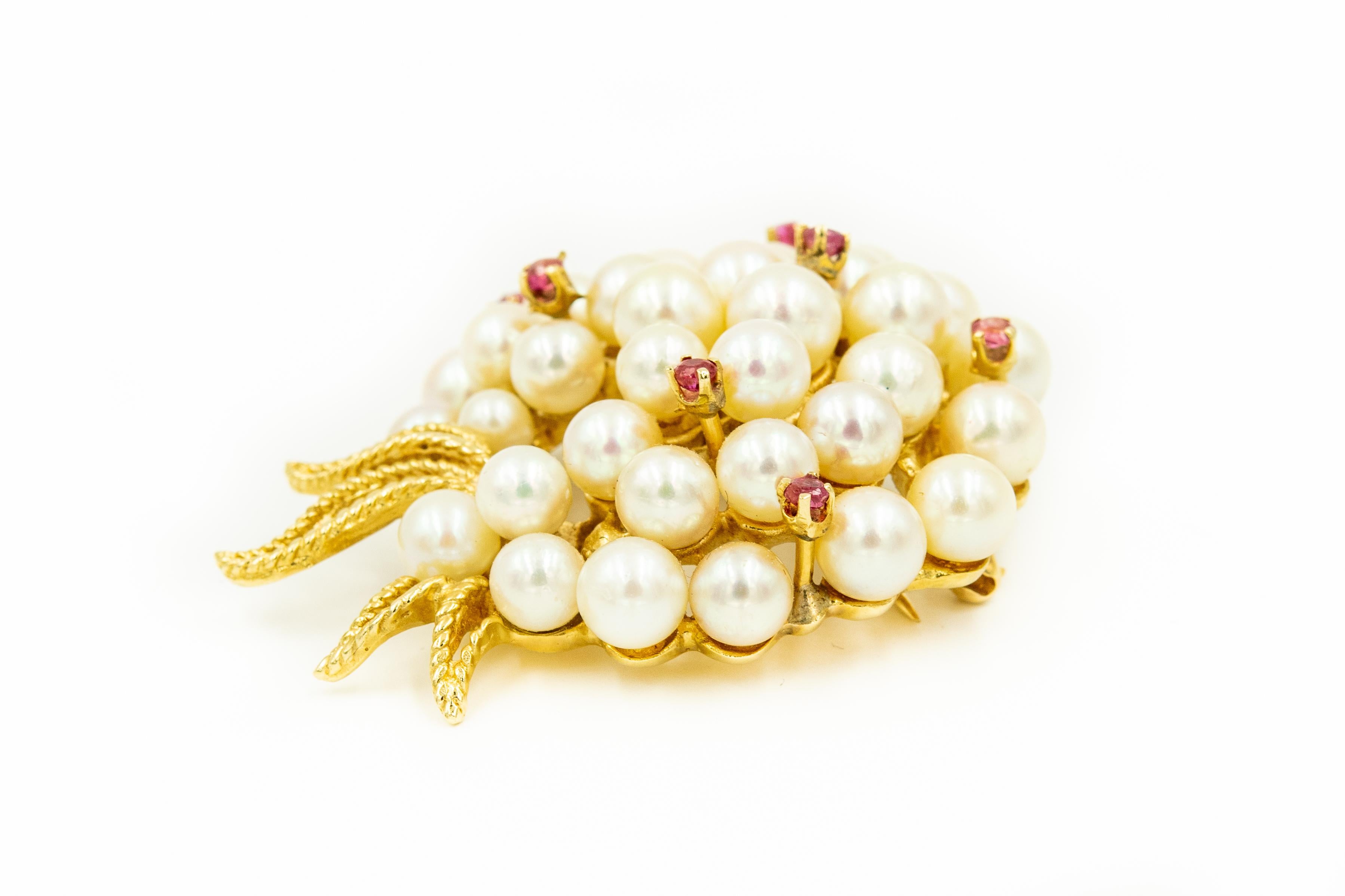 pearl brooch pin