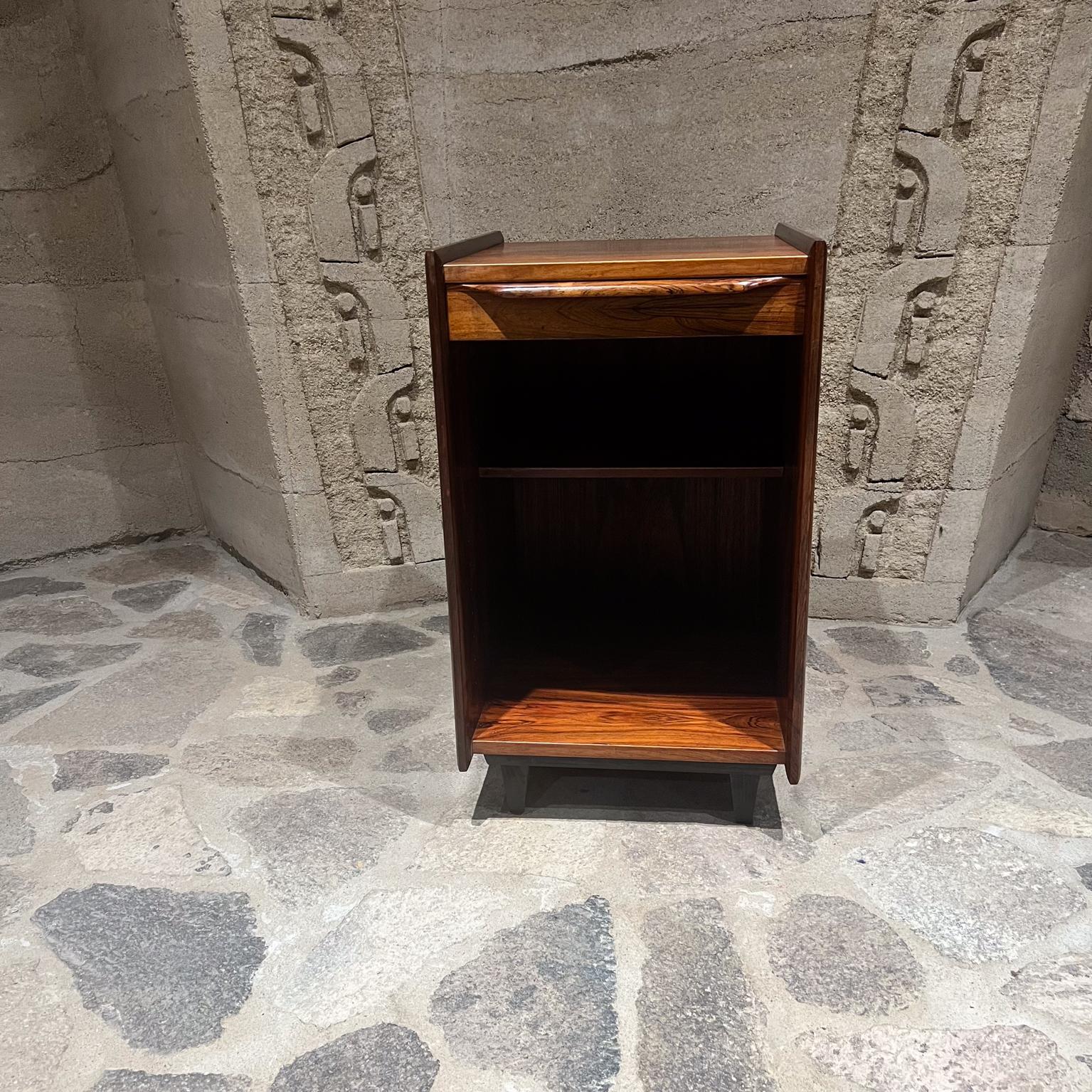 Mid-Century Modern Table de nuit norvégienne Pega Ib Juul Christensen des années 1960 en vente