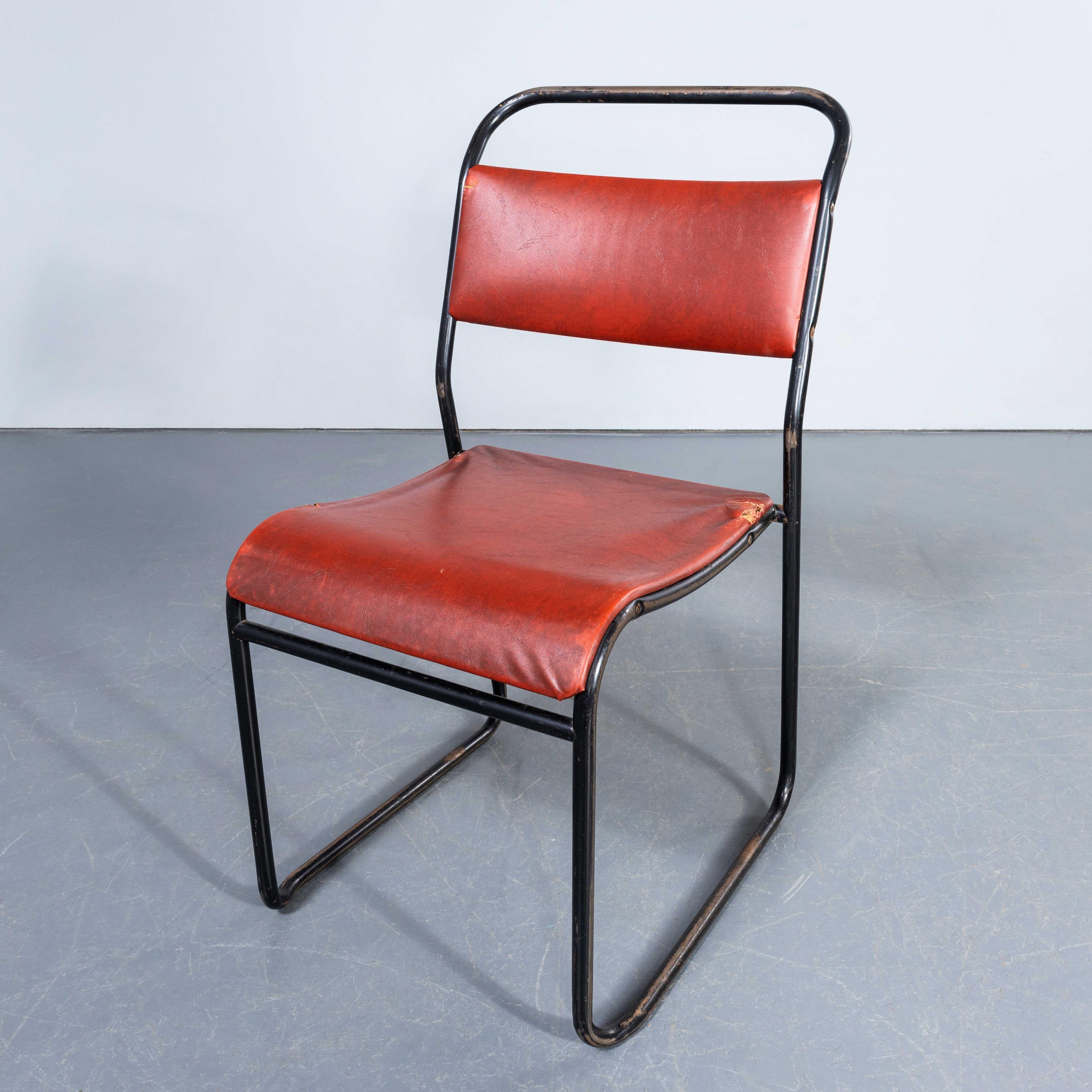 Metallo Sedie da pranzo imbottite in metallo tubolare Pel degli anni '60 - Set di quattro sedie in vendita