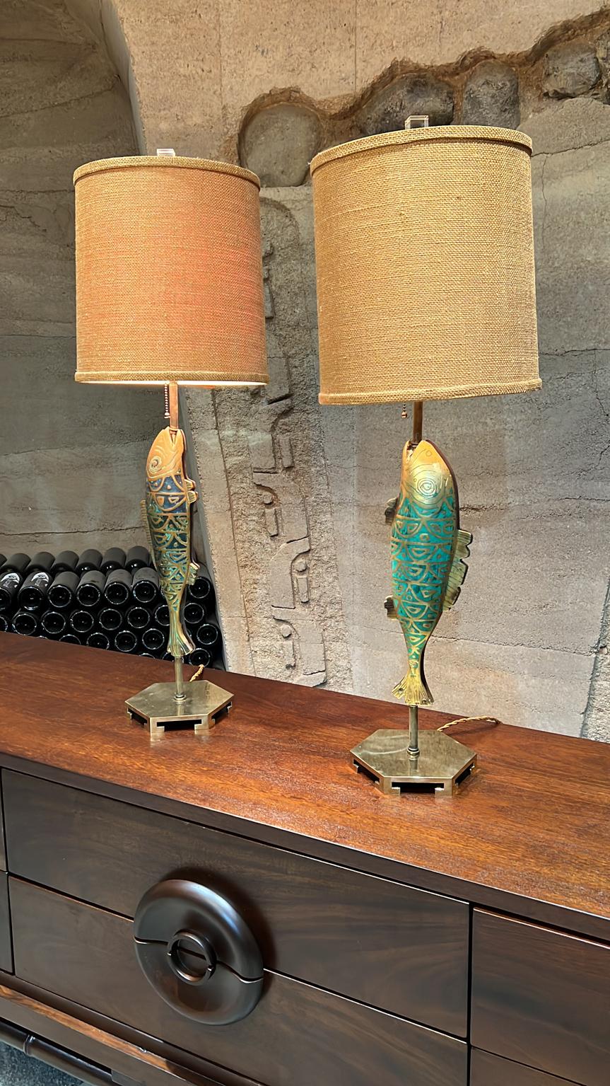 Lampes de table en bronze à motif poisson de Pepe Mendoza des années 1960, malachite et laiton, Mexique en vente 9