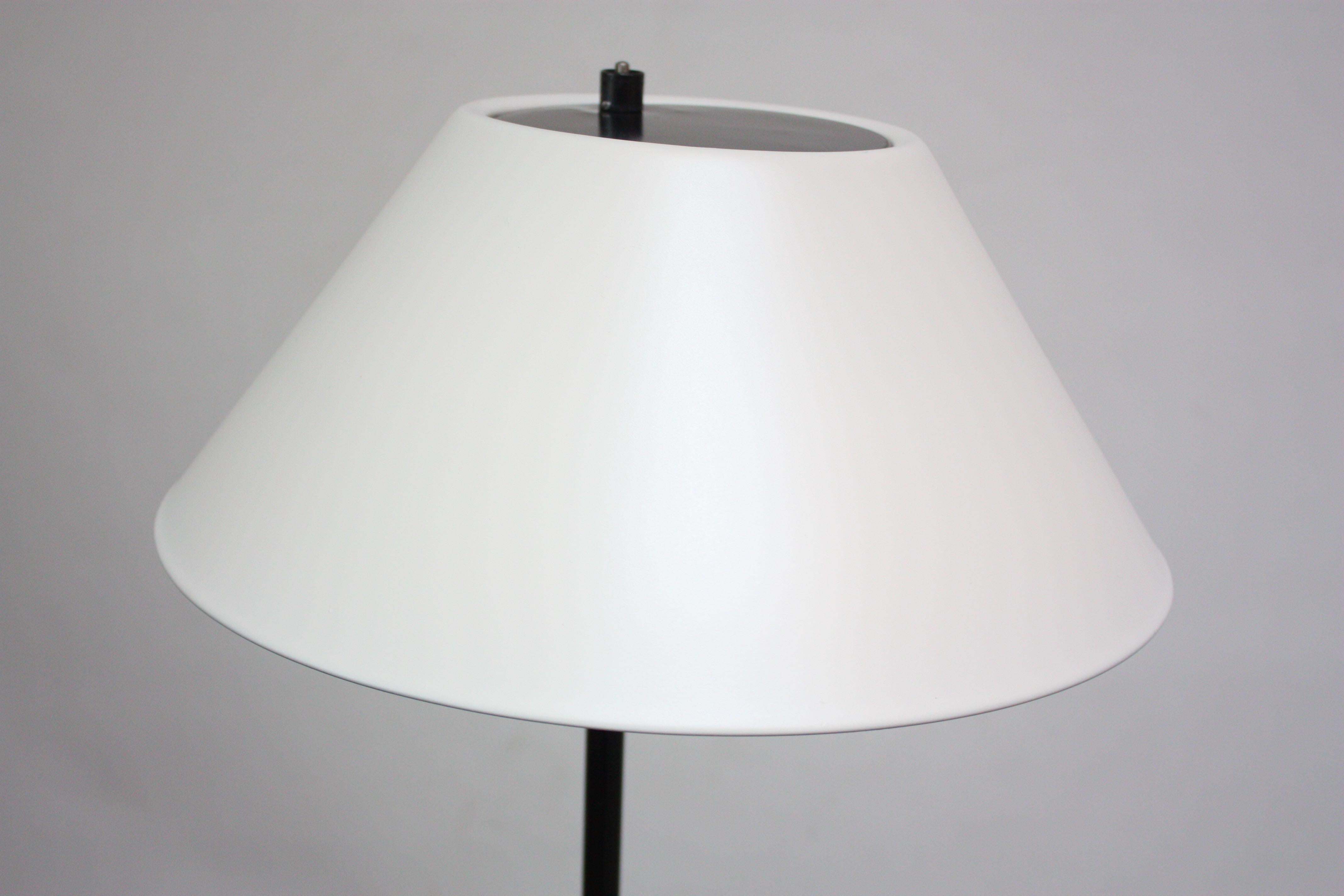 Lampada da terra anni '60 di Per Iversen per Louis Poulsen in vendita 2