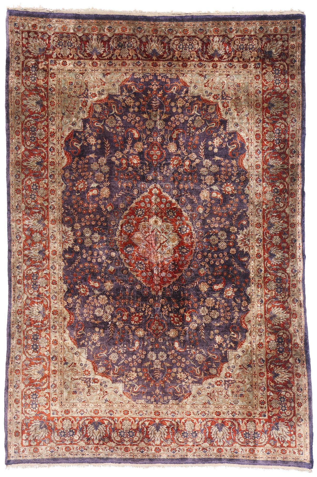 Tappeto Qum in seta floreale persiano del 1960 con stile tradizionale