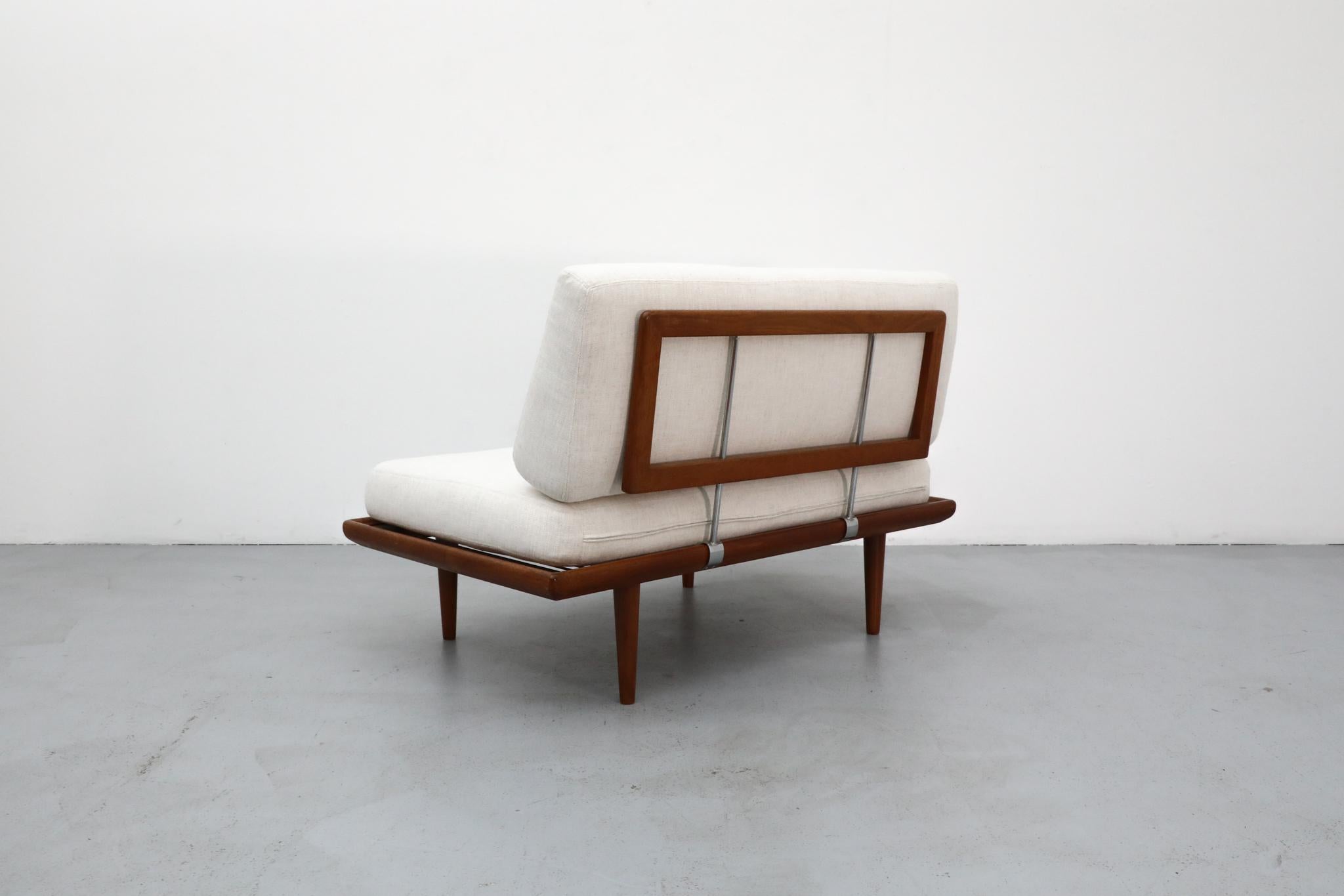 1960 Peter Hvidt & Orla Mølgaard-Nielsen Cama de día 
