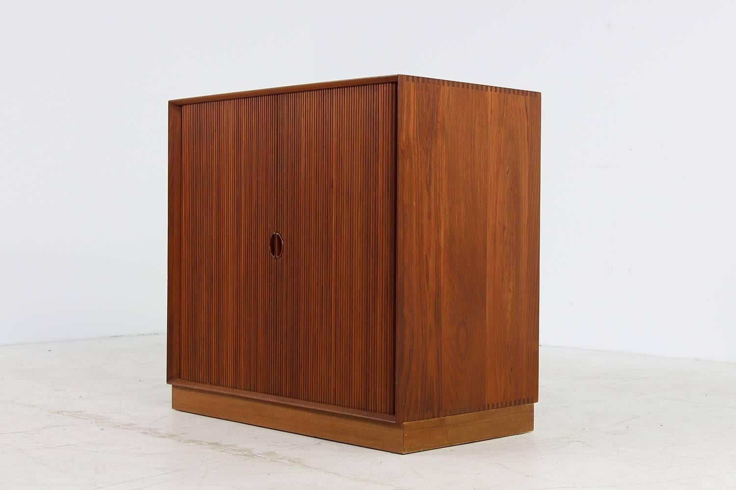 Beautiful Danish teak cabinet, designed by Peter Hvidt & Orla Mølgaard Nielsen, Danish modern design, beautiful condition, adjustable shelves inside.