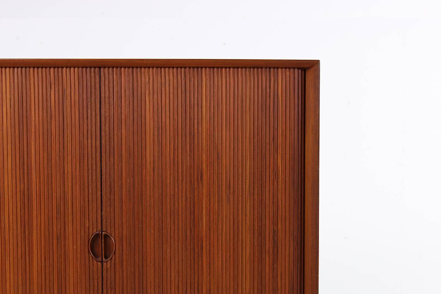 1960s Peter Hvidt Teak Cabinet with Tambour Doors Danish Modern Design Sideboard In Excellent Condition In Hamminkeln, DE