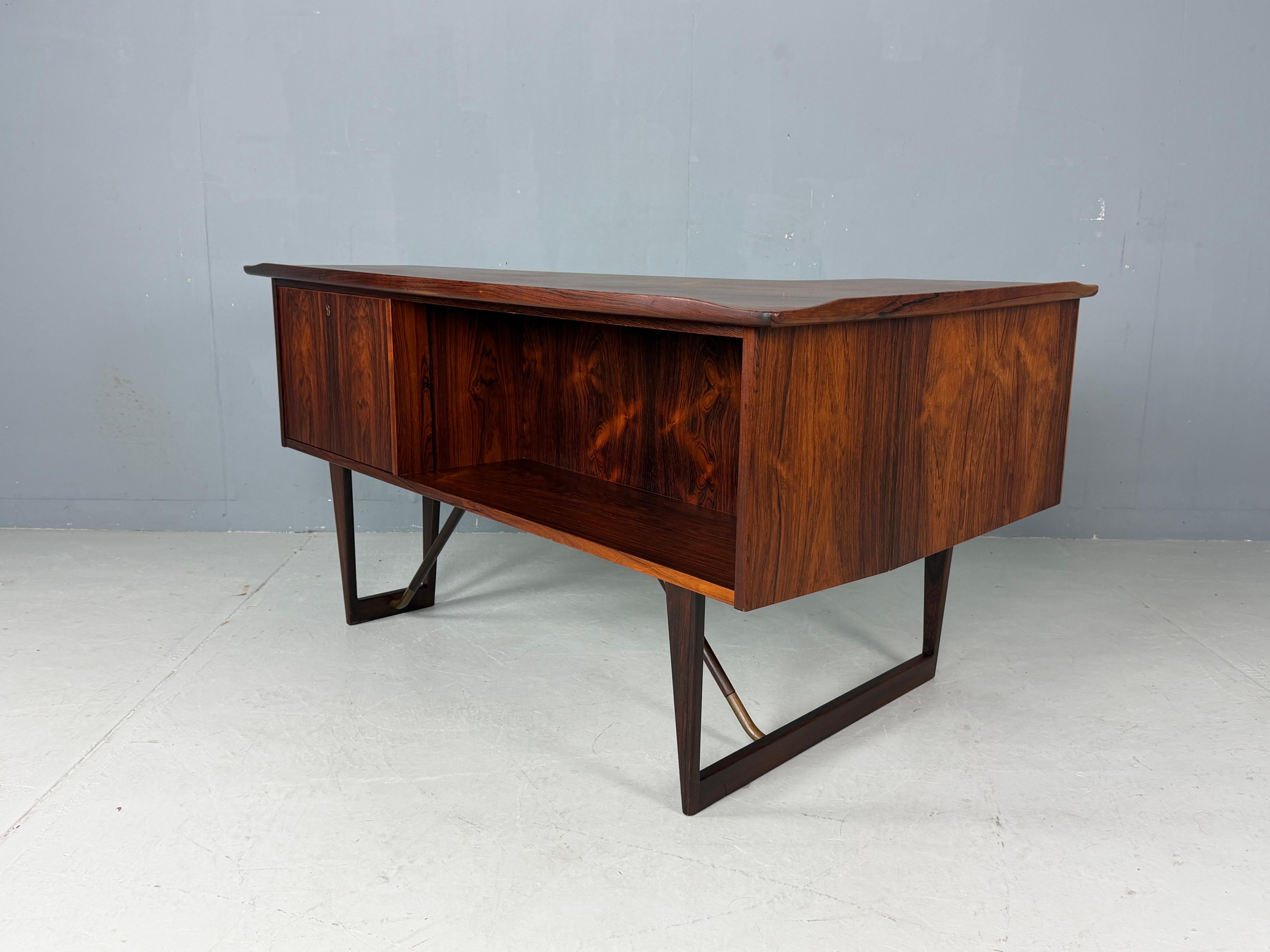 Mid-Century Modern Bureau 