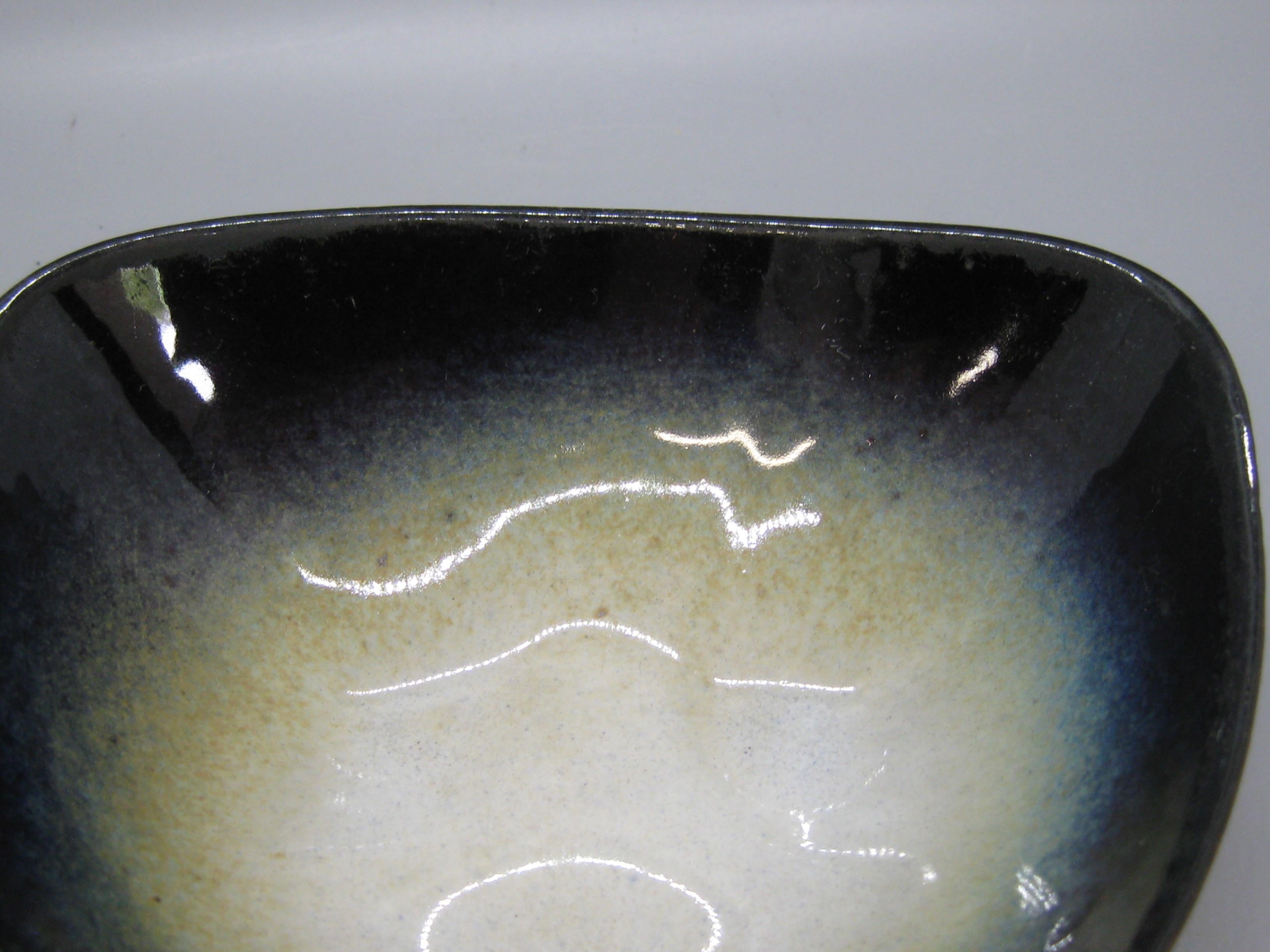1960's Peter Pots Studio Art Pottery Ceramic Abstract Dish Bowl Rhode Island For Sale 2