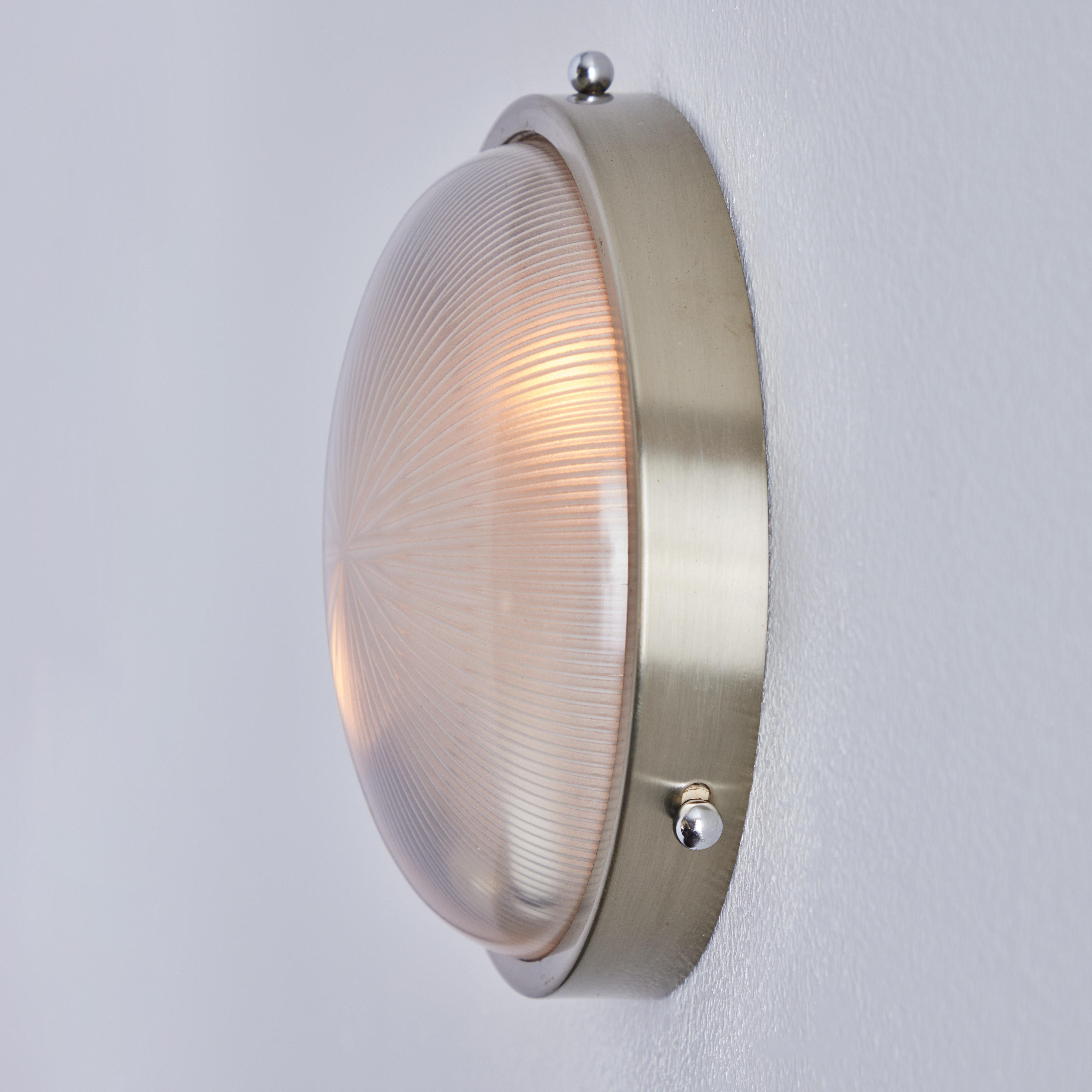 Petite lampe murale ou plafonnier Sergio Mazza des années 1960 en verre pressé et laiton nickelé en vente 1