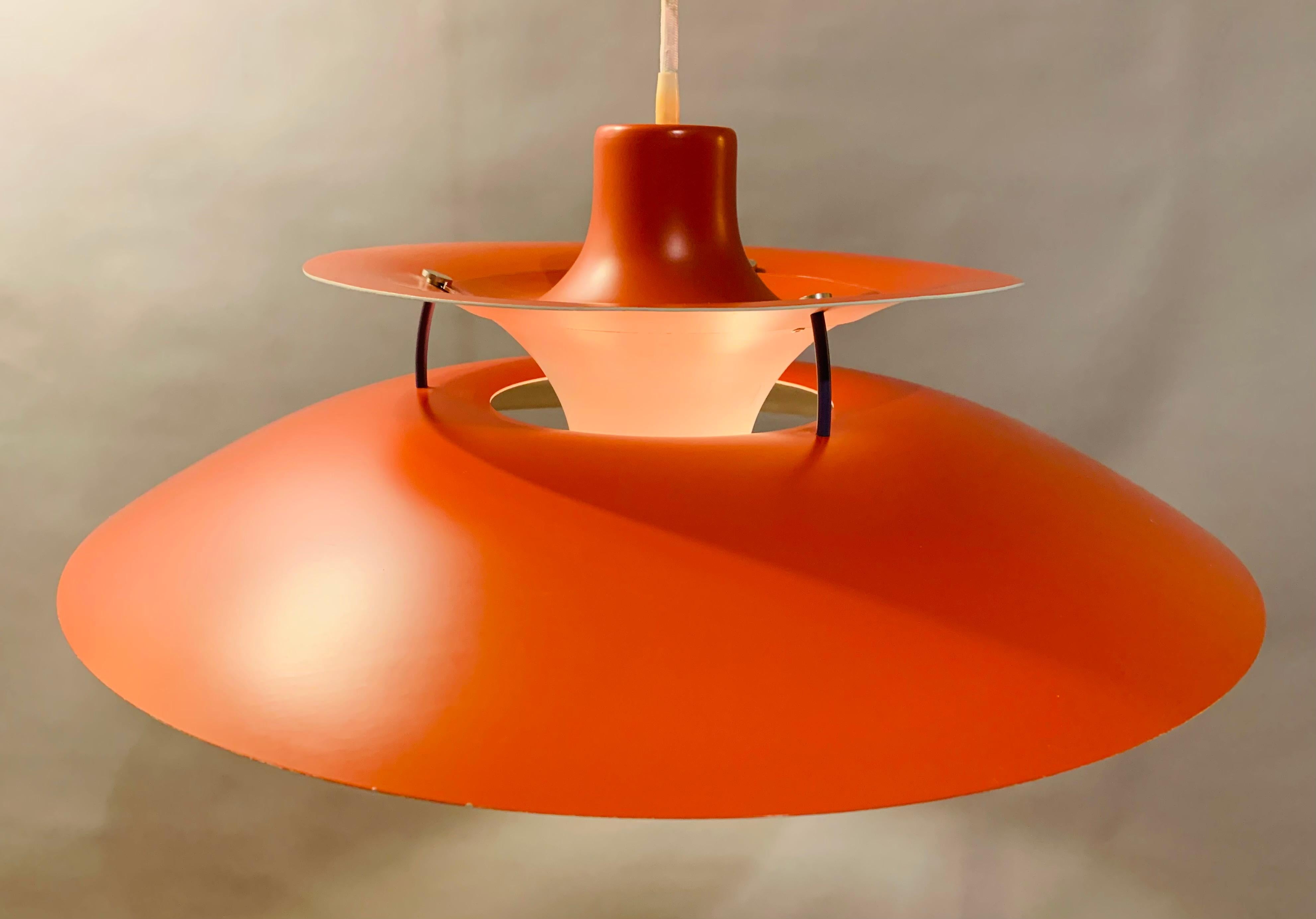 20th Century 1960s Ph5 Poul Henningsen For Louis Poulsen Orange & White Hanging Pendant Light