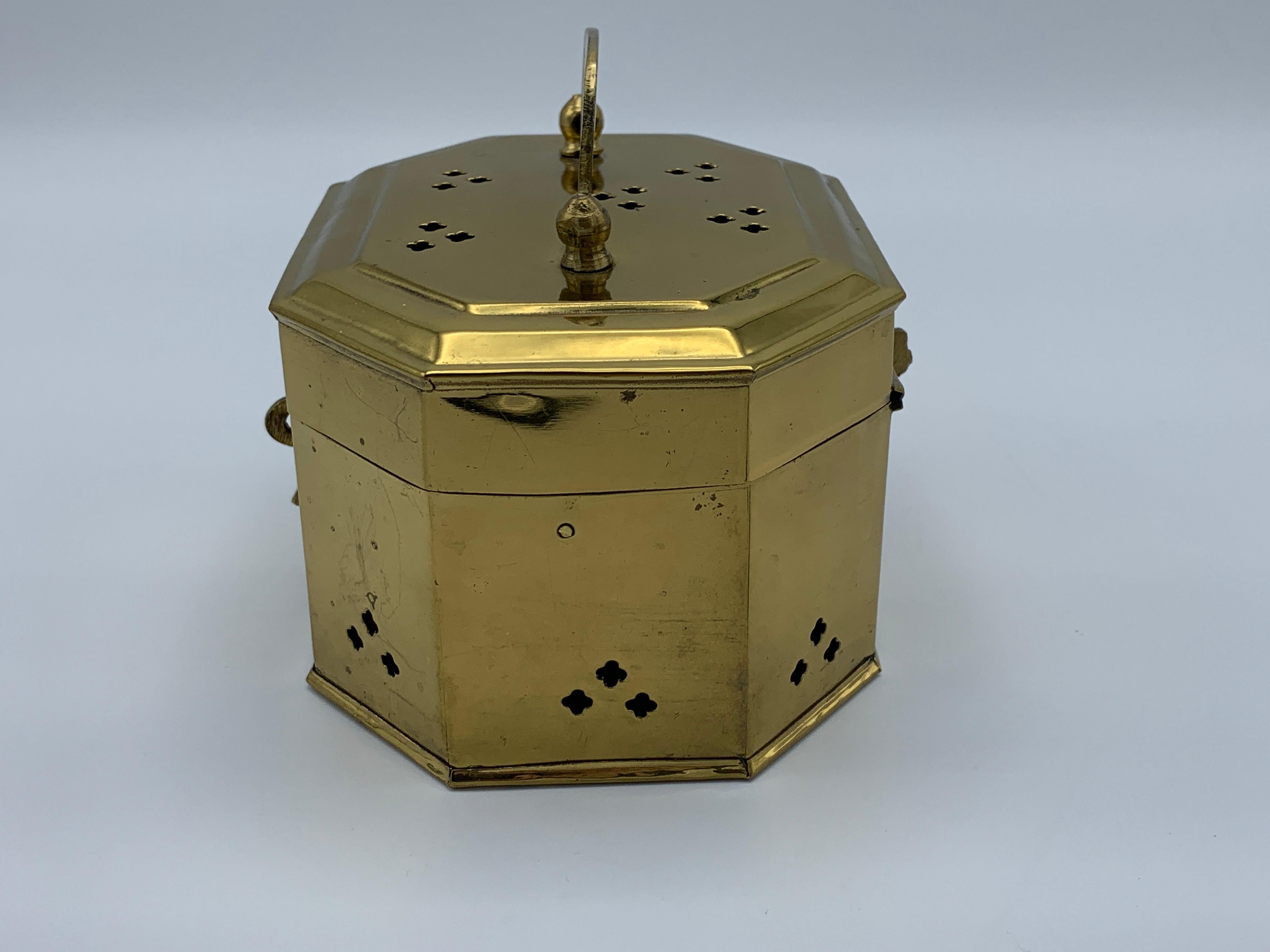 Chinoiserie 1960s Pierced Brass Cricket Box