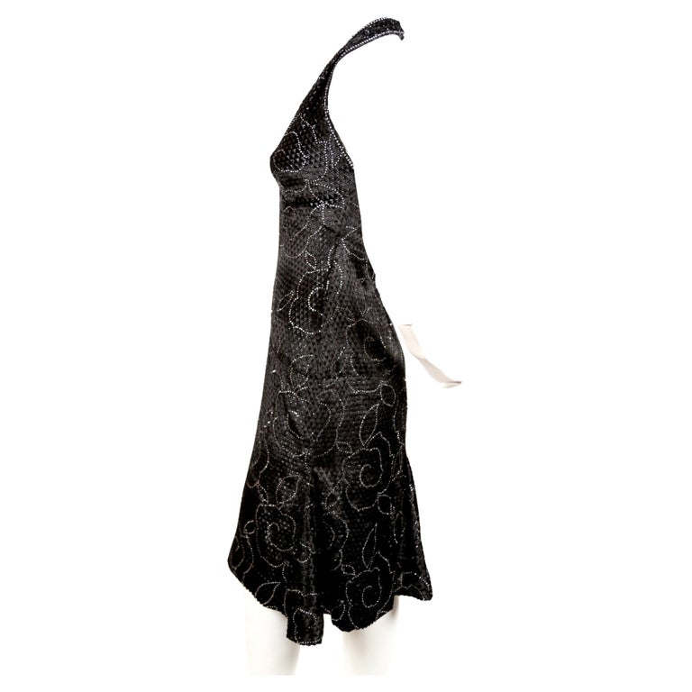 Pierre Balmain Haute Couture, abito in velluto nero con strass del
