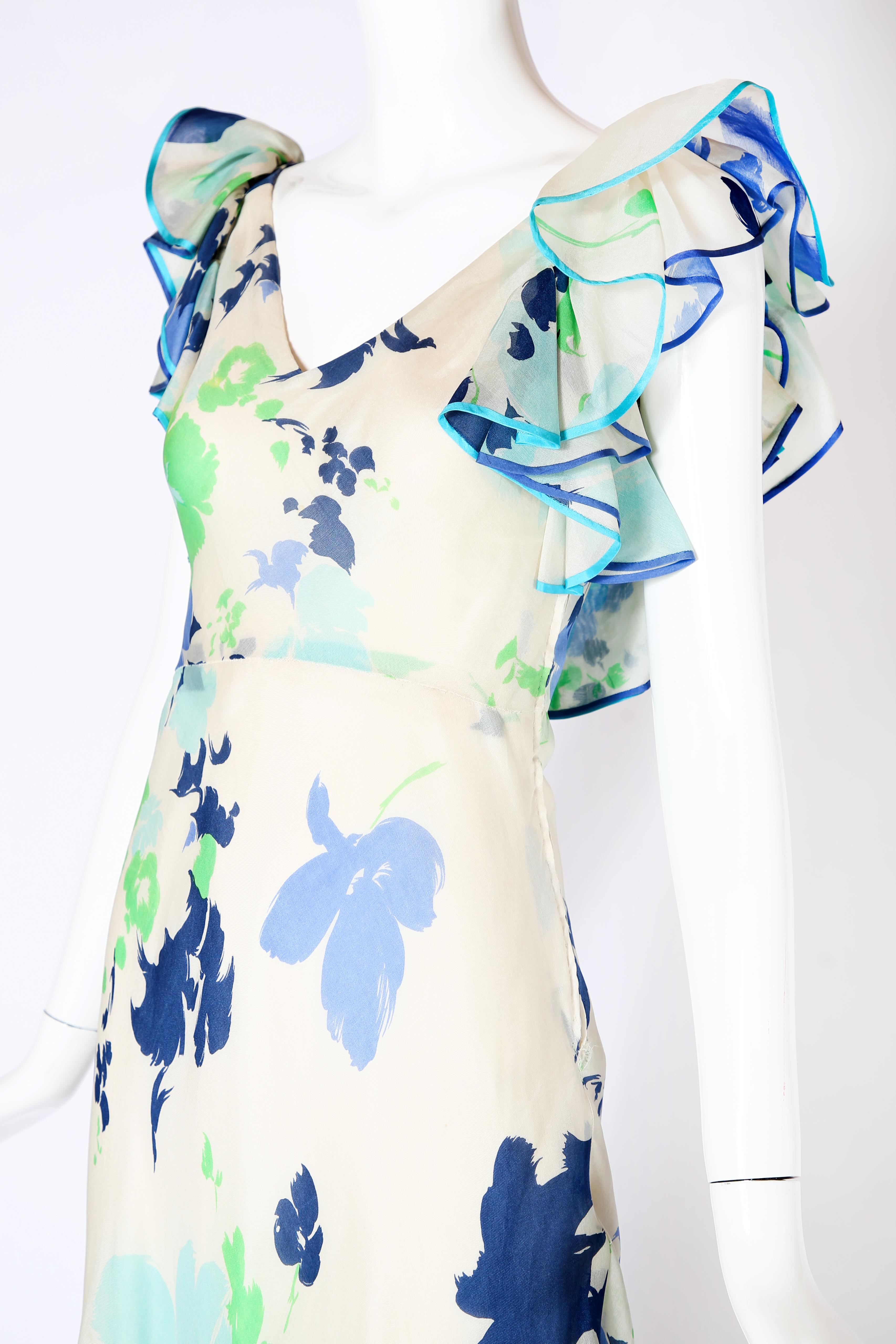 Gris Robe en soie imprimée à fleurs Pierre Balmain Haute Couture N°158143, années 1960 en vente