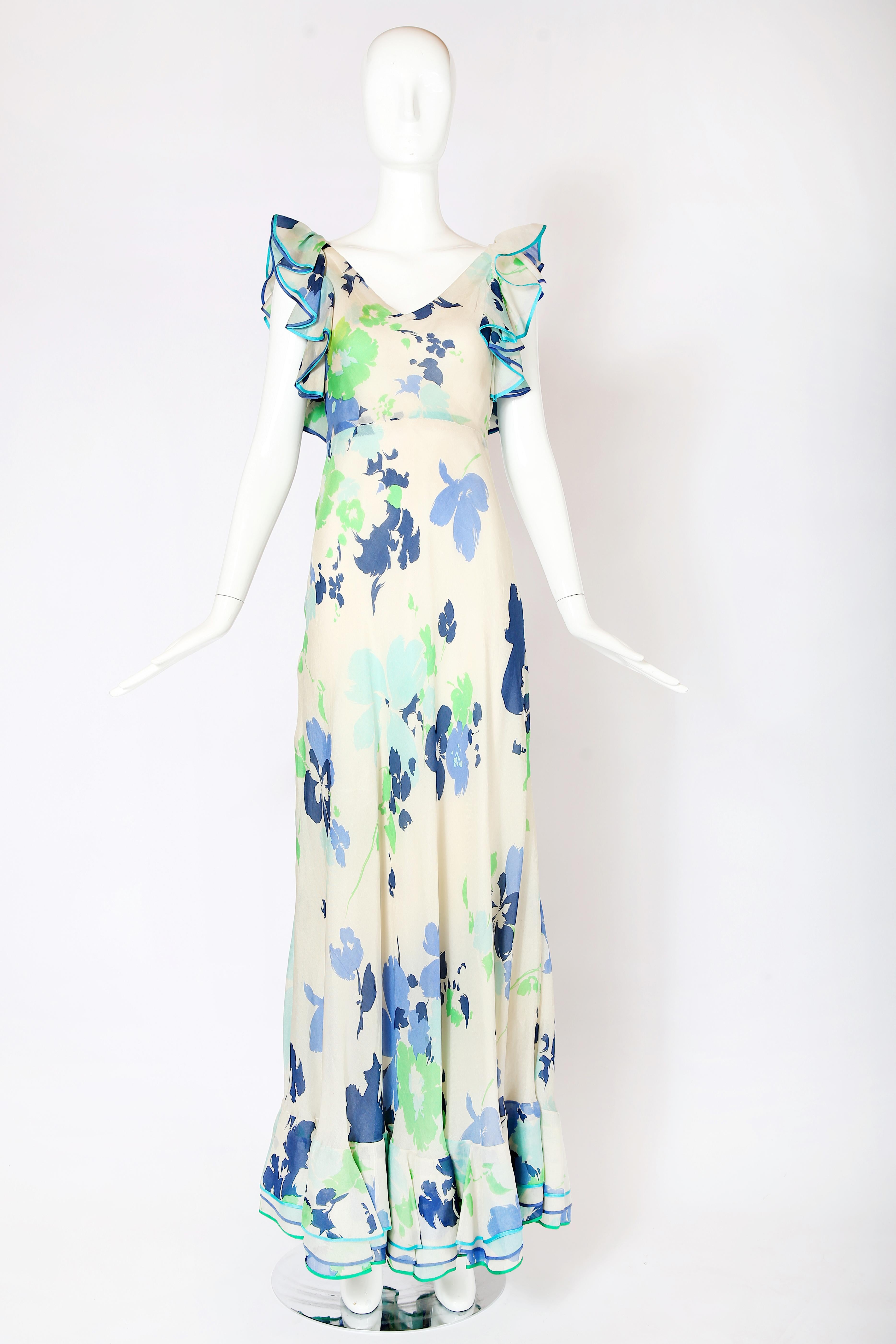 1960's Pierre Balmain Haute Couture Floral Printed Silk Gown No.158143 In Good Condition For Sale In Studio City, CA